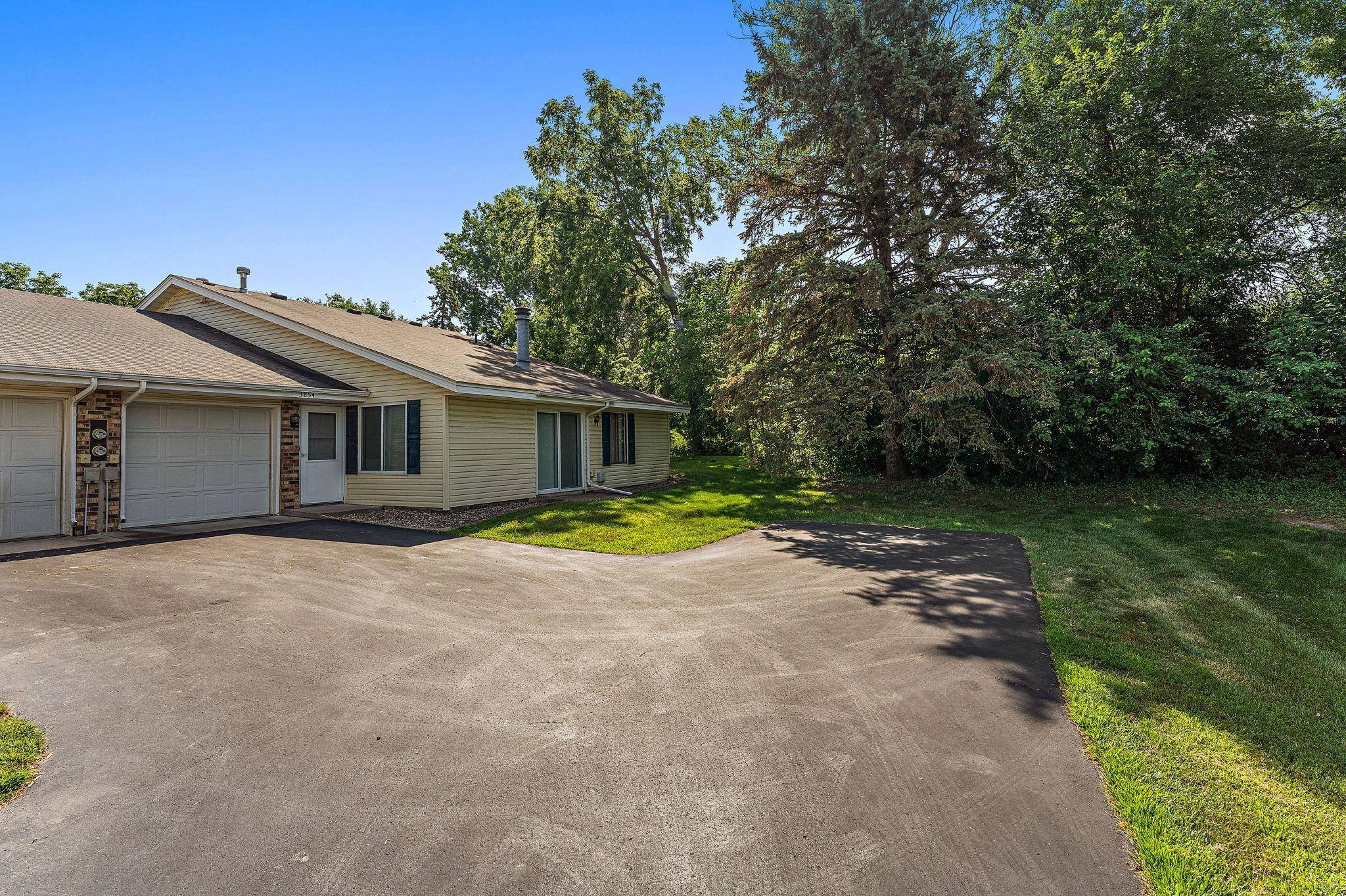 3854 Heather DR, Eagan, MN 55122