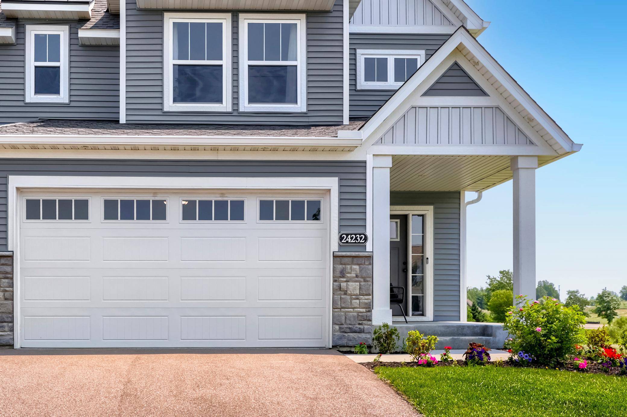 24232 Edgewater DR, Rogers, MN 55374