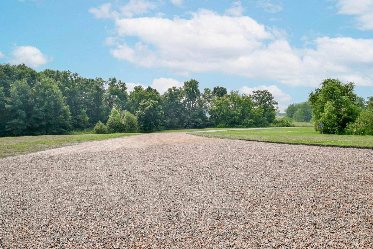 52929 Beech AVE, Braham, MN 55006