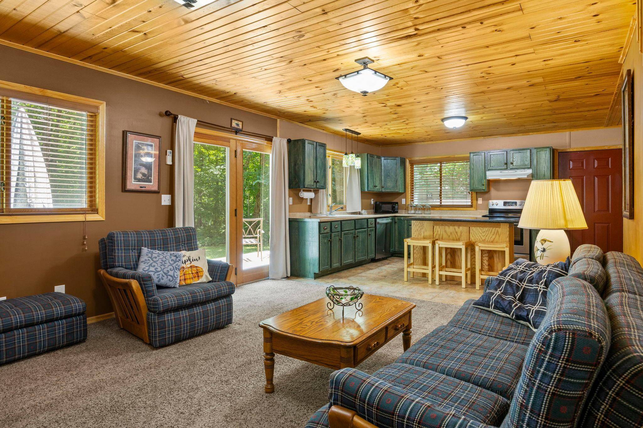32625 Riverside DR, Pine City, MN 55063
