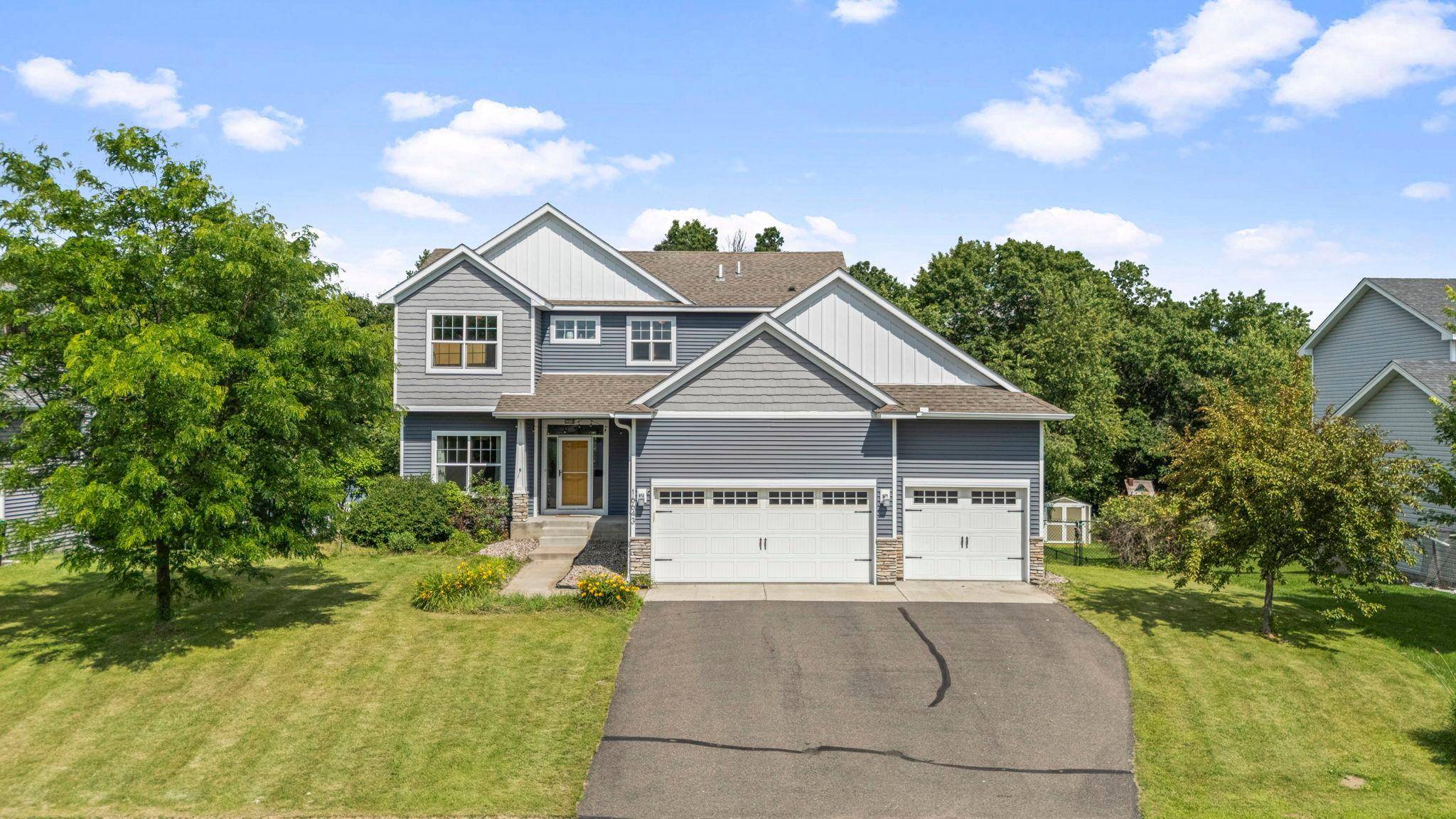 16643 Wintergreen ST NW, Andover, MN 55304