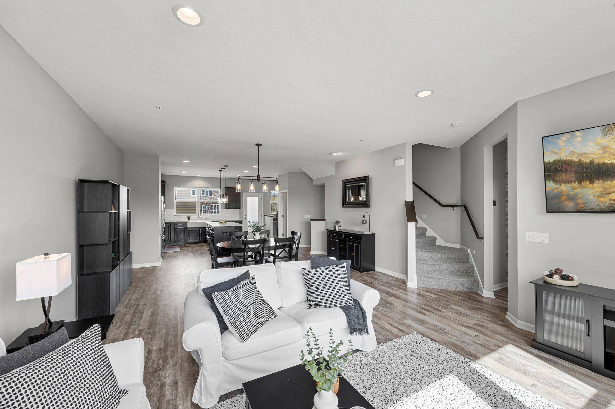 665 Satori WAY, Chaska, MN 55318