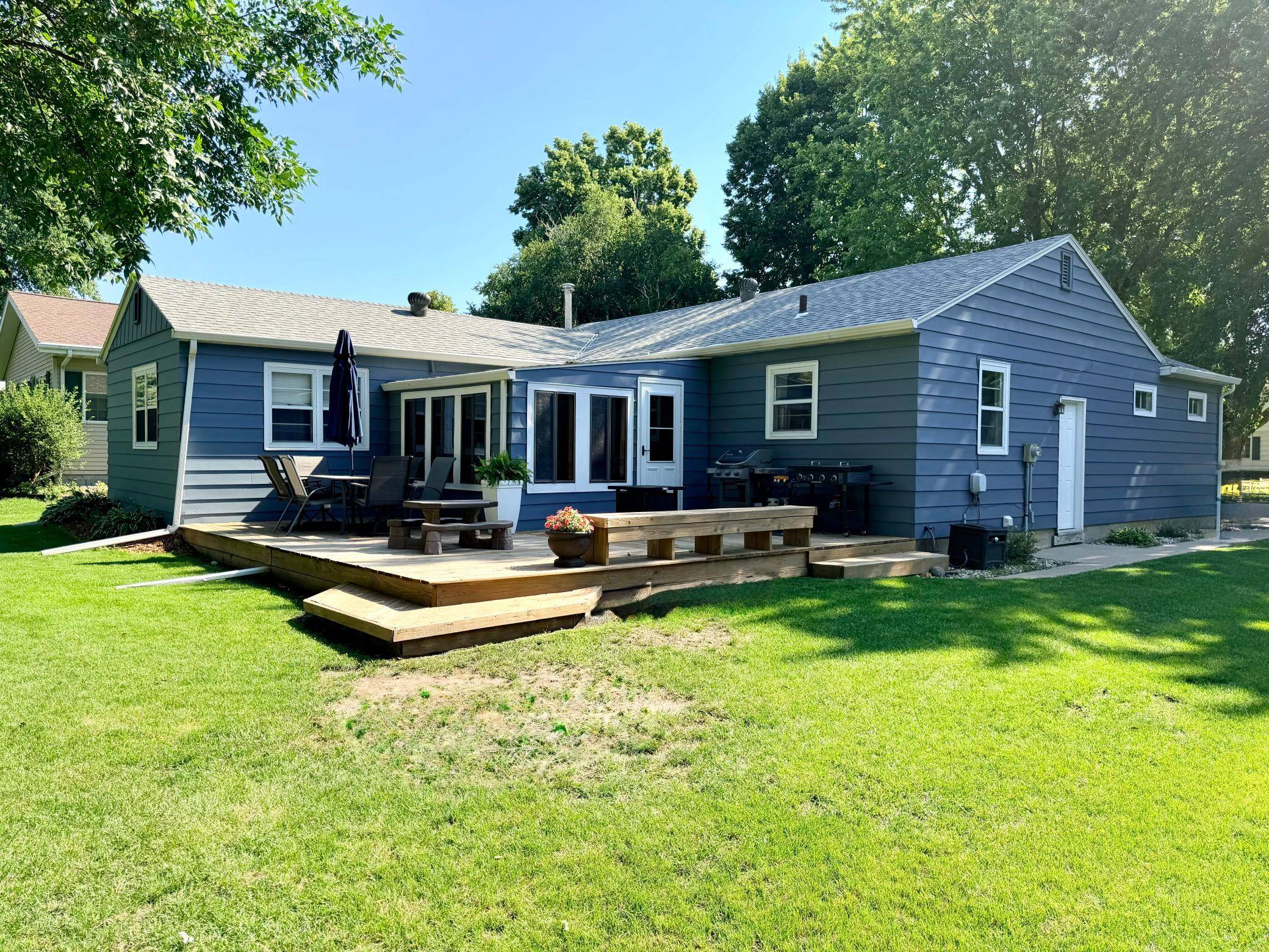 1311 Elmwood AVE, Worthington, MN 56187