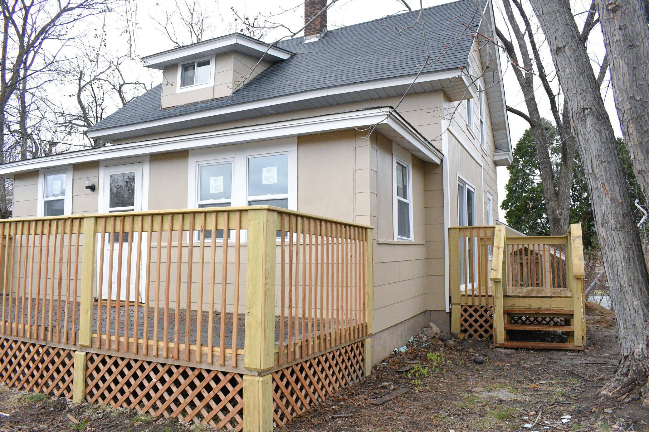 1603 Hudson RD, Saint Paul, MN 55106