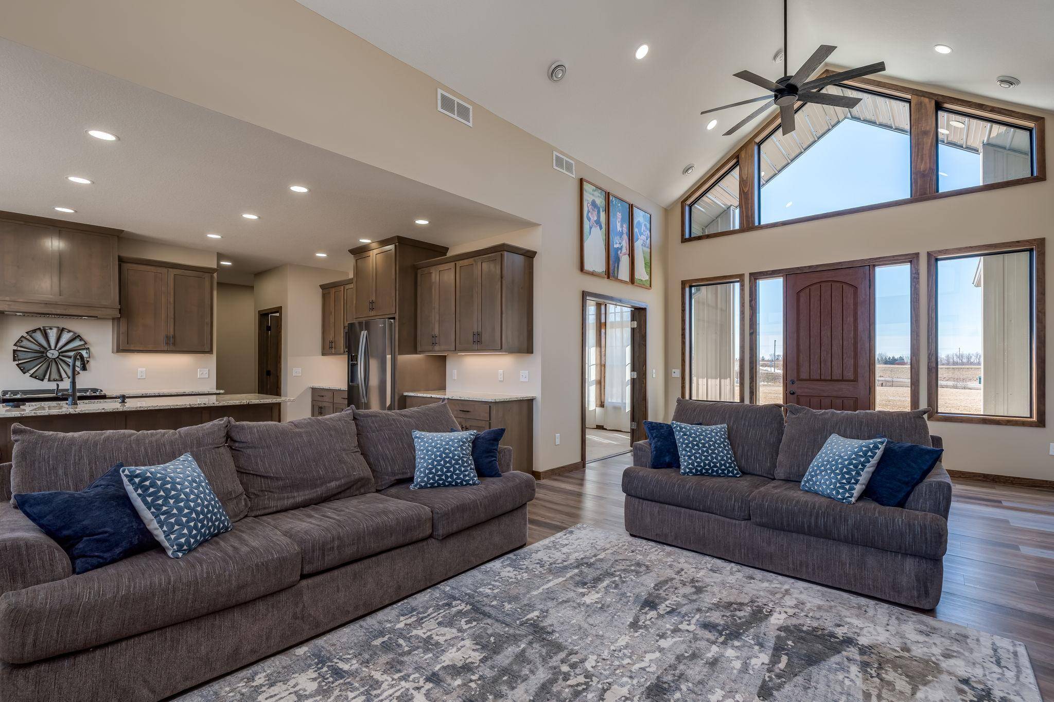 4051 Clearwater TRL, Lonsdale, MN 55046