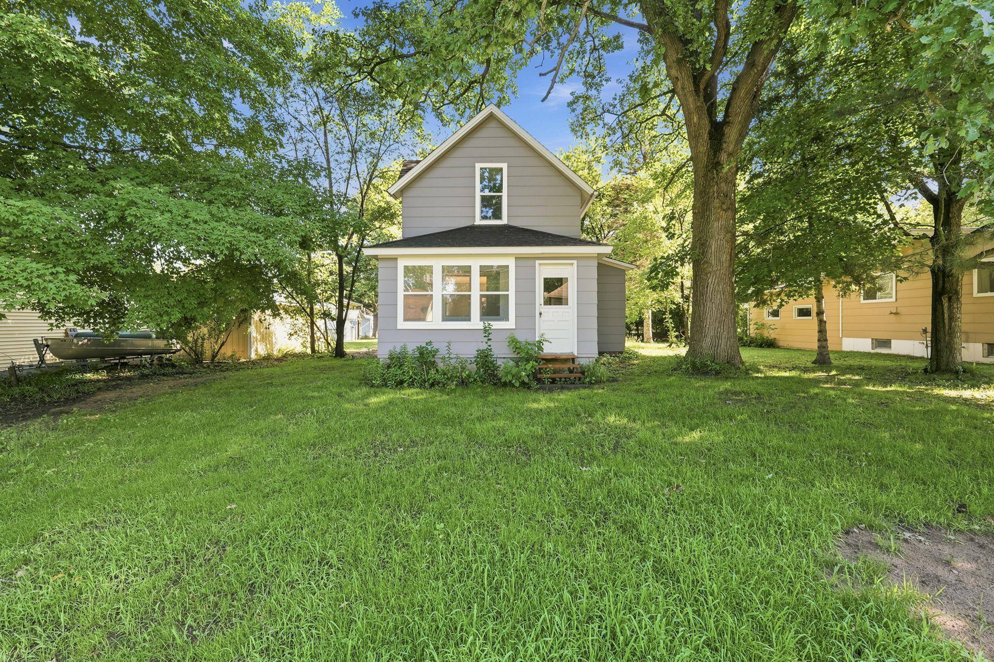 211 Central, Amery, WI 54001