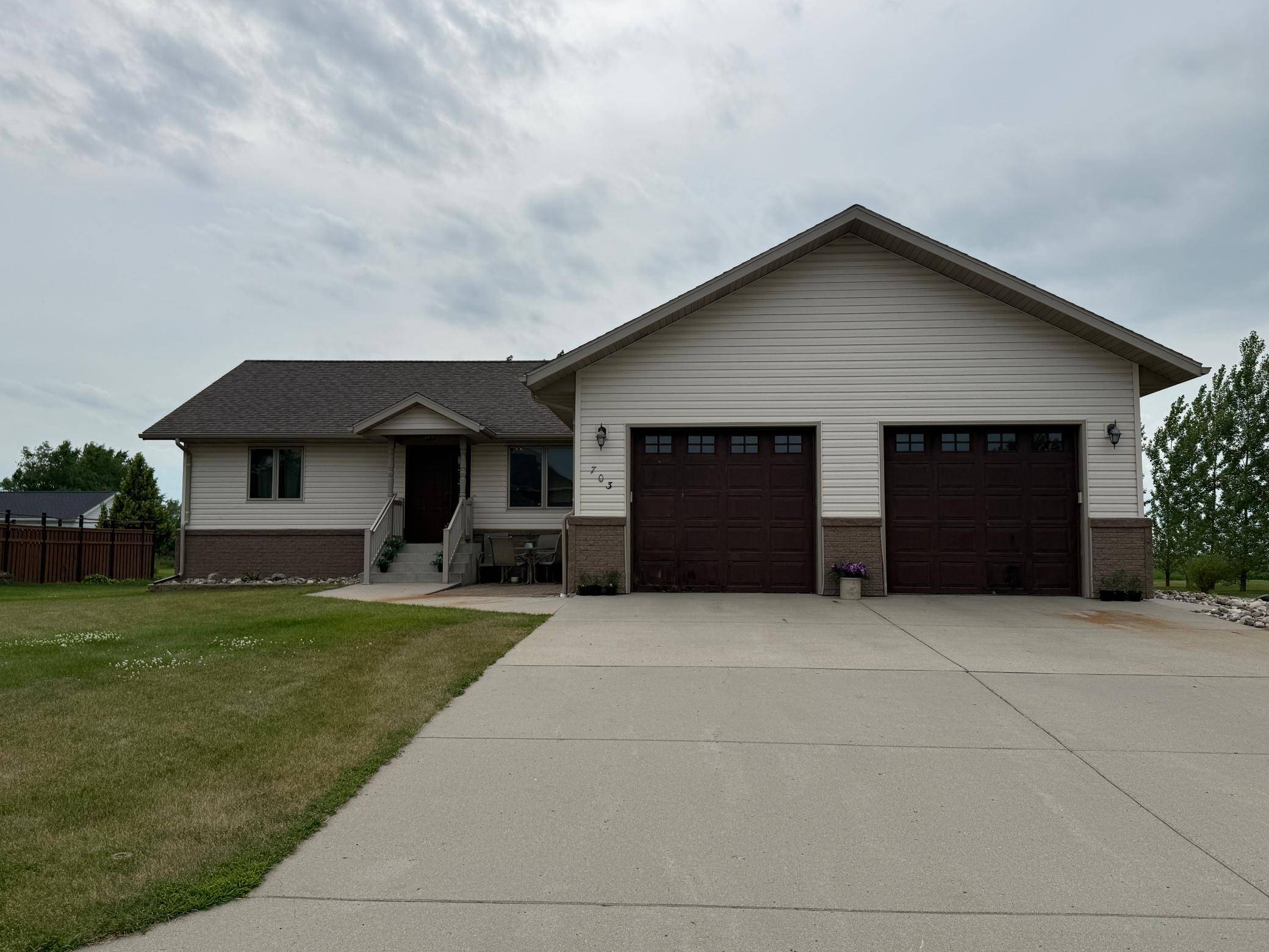 703 7th ST W, Ada, MN 56510