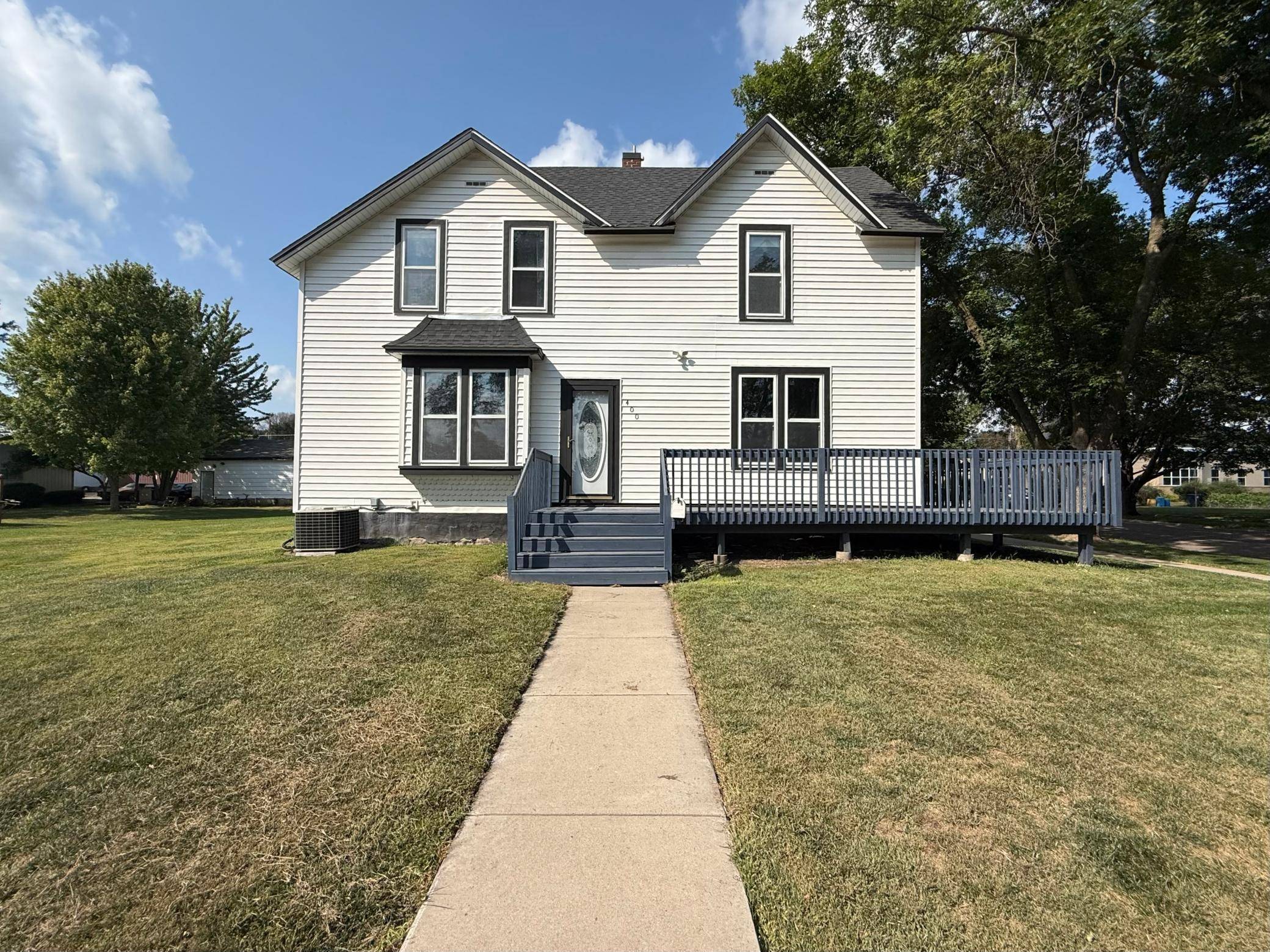400 Walnut ST SW, Sleepy Eye, MN 56085