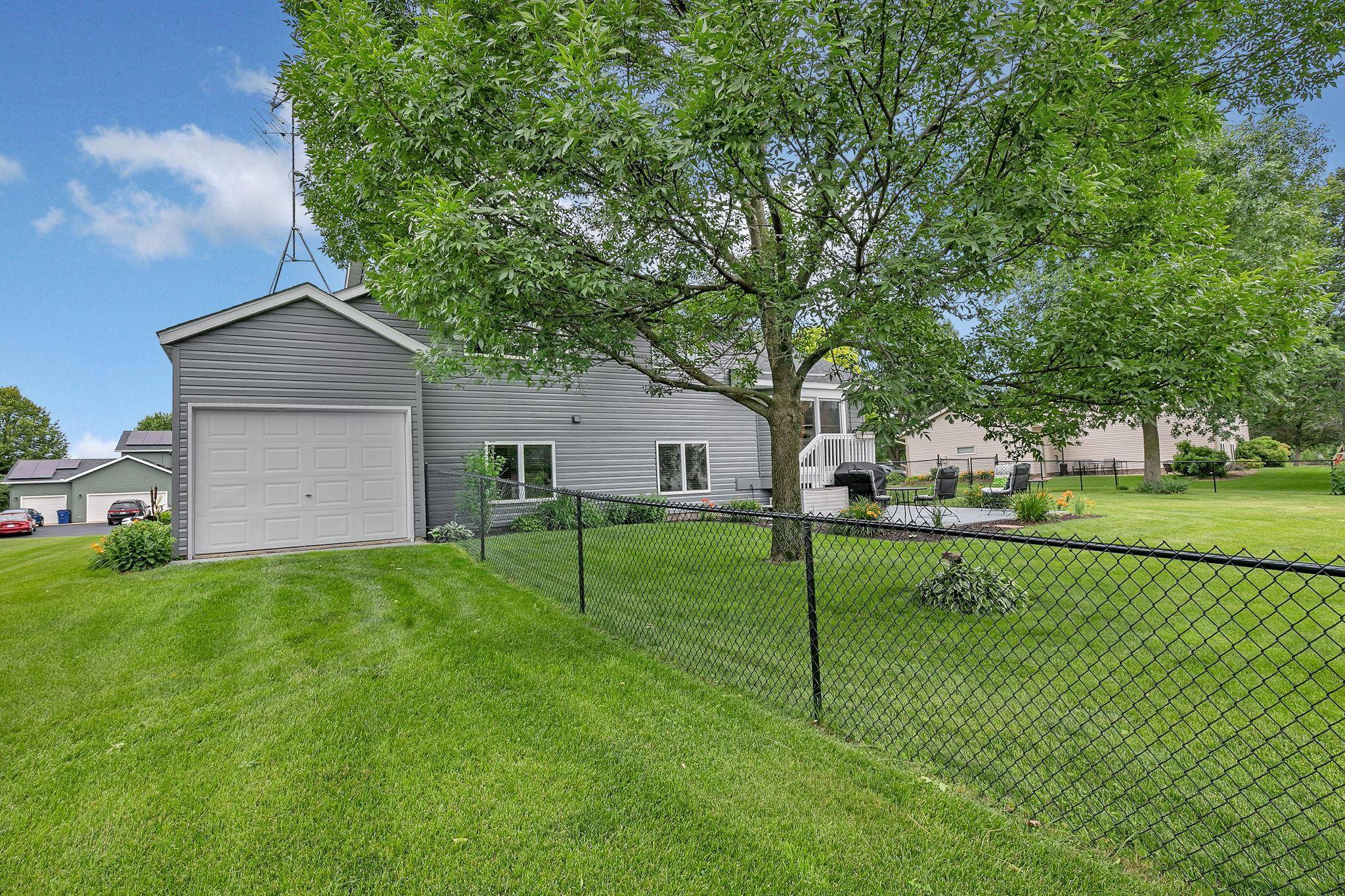1542 Mulberry RD, Saint Cloud, MN 56303