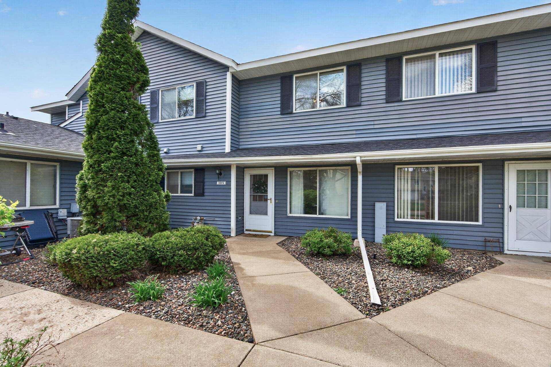 5973 Dellwood AVE, Shoreview, MN 55126