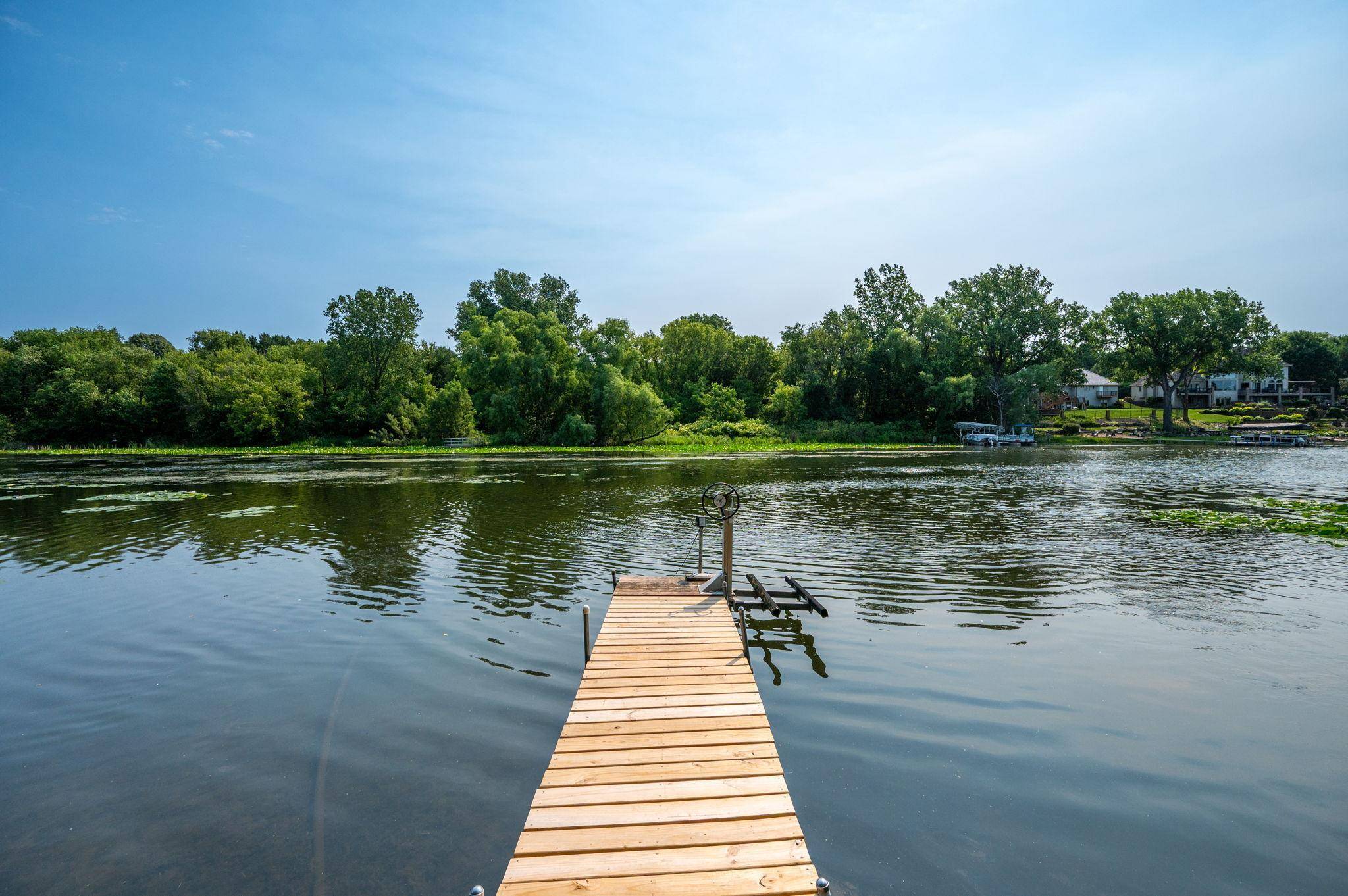 12050 48th AVE N, Plymouth, MN 55442