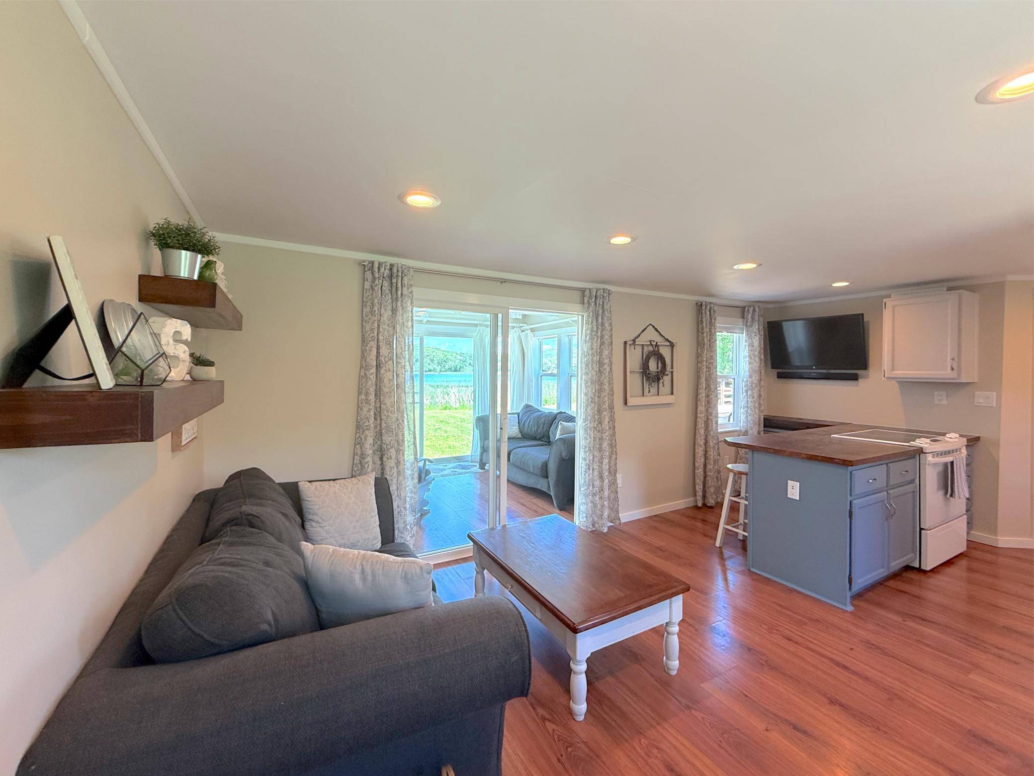 16860 50th ST NW, Annandale, MN 55302