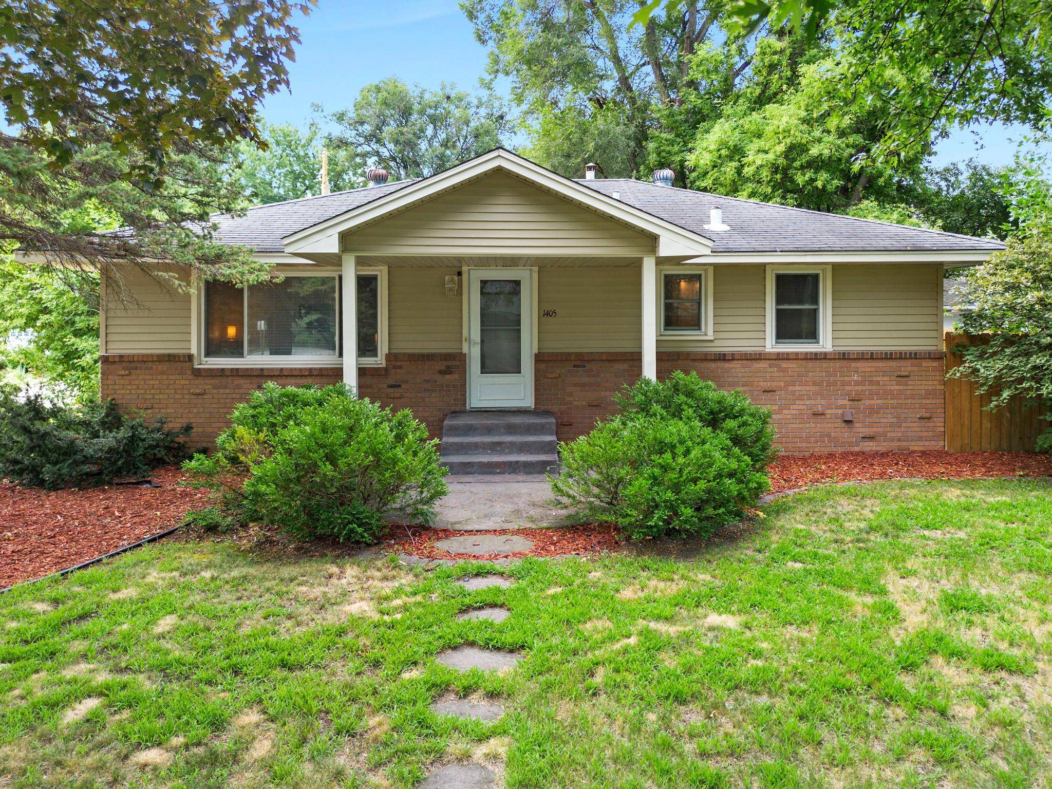 1405 16th ST NW, New Brighton, MN 55112