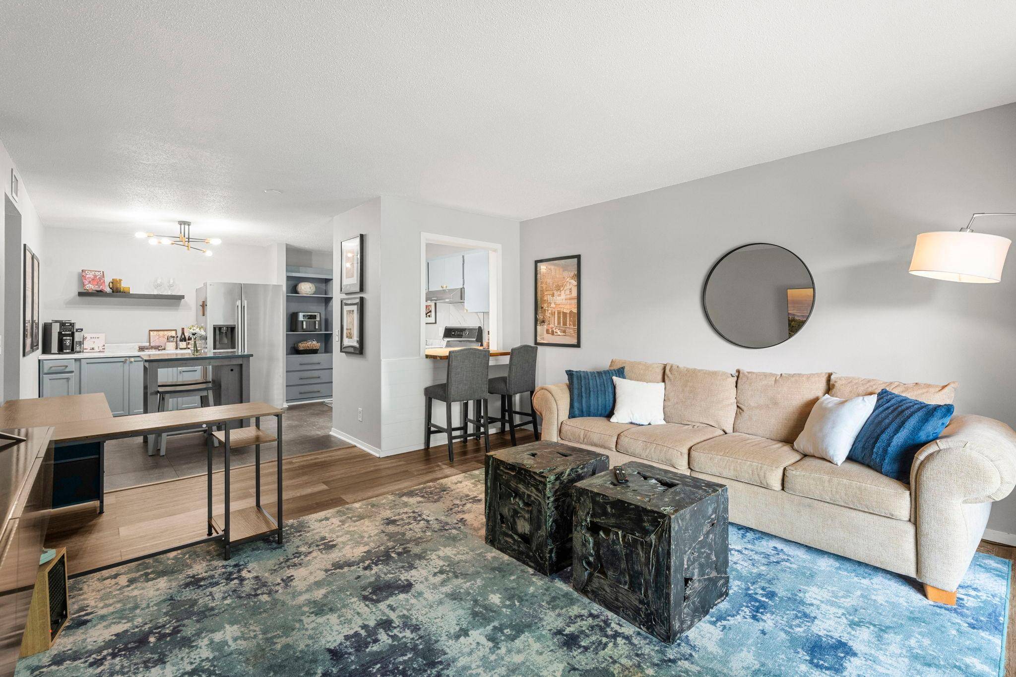 4120 Parklawn AVE #231, Edina, MN 55435