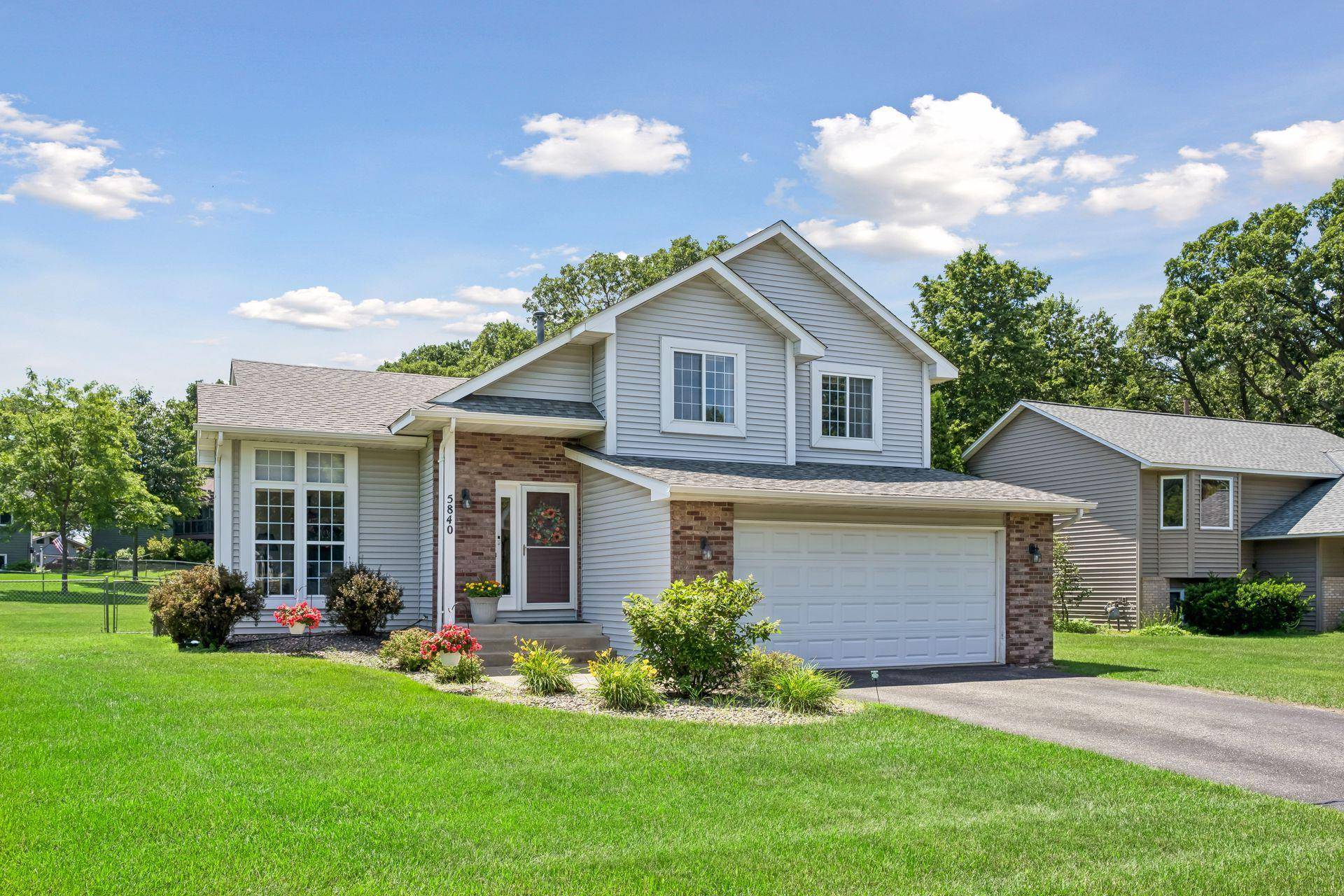 5840 142nd AVE NW, Anoka, MN 55303