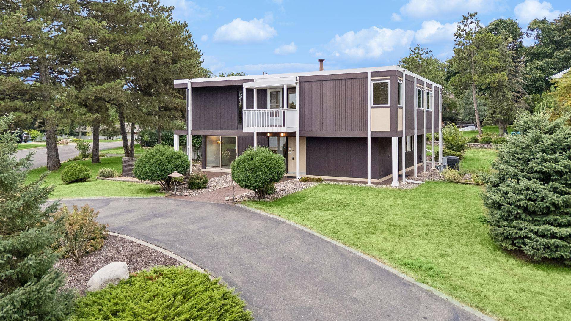 1676 Virginia AVE S, Saint Louis Park, MN 55426
