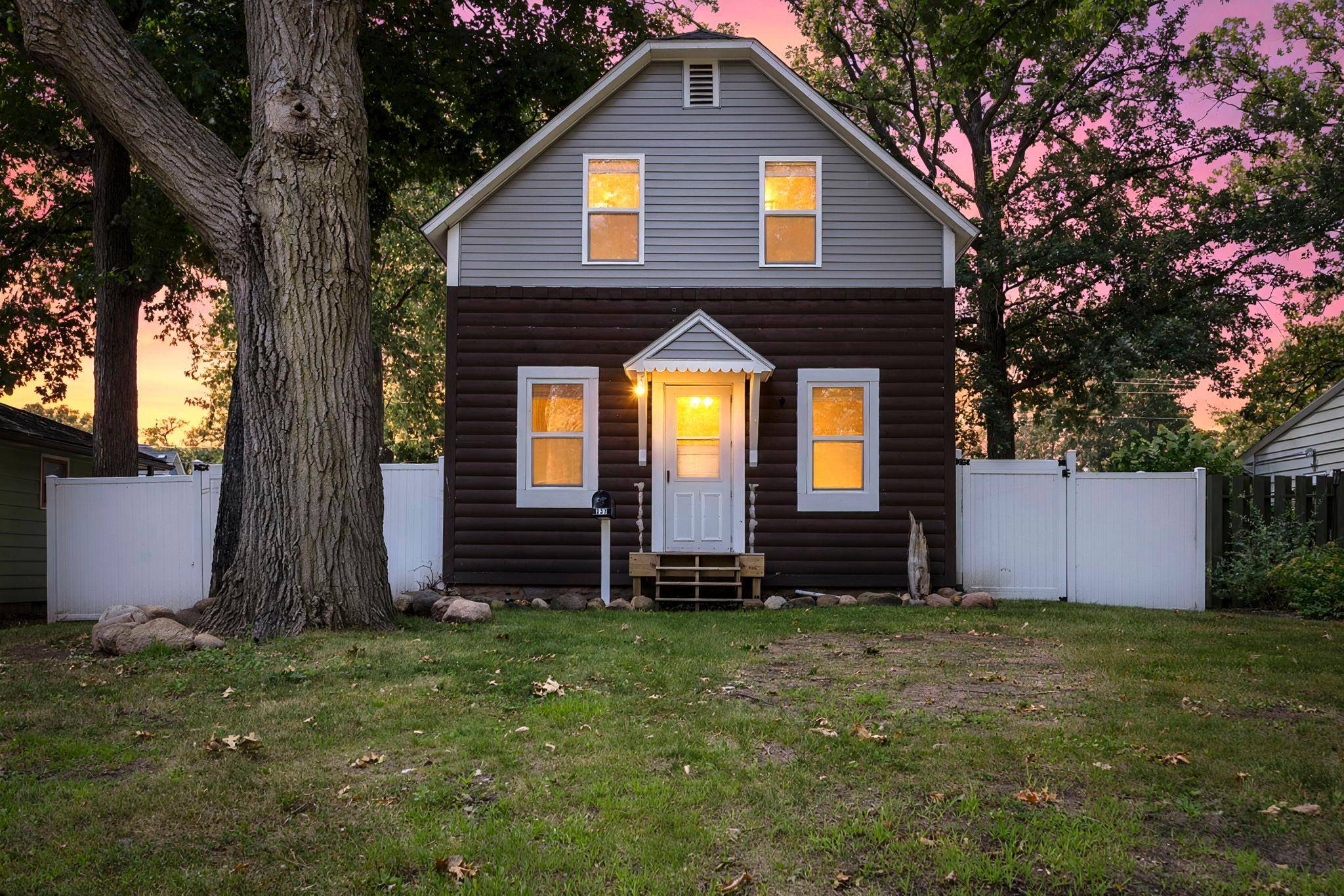 337 Morrison ST, Mora, MN 55051