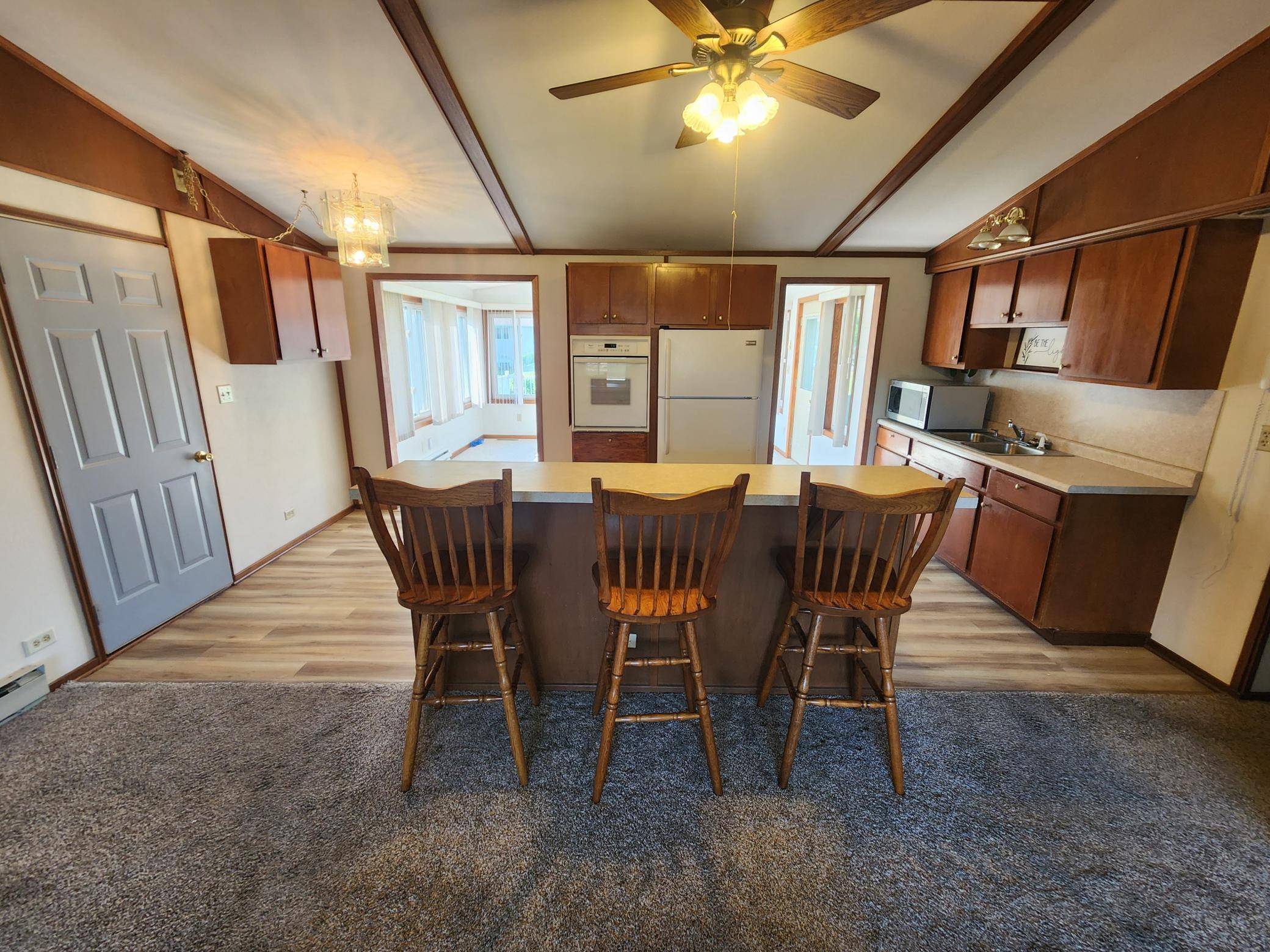 508 NW Lincoln ST, Adams, MN 55909