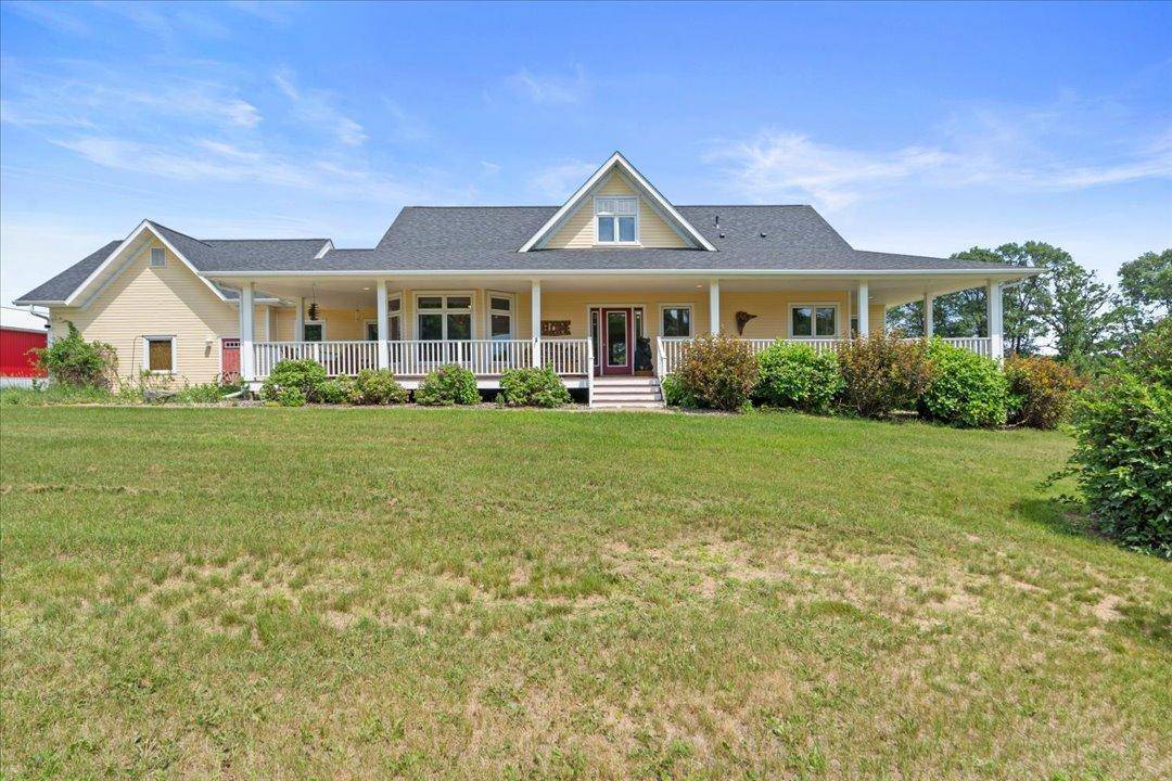 43342 Hosta LN, Pine River, MN 56474