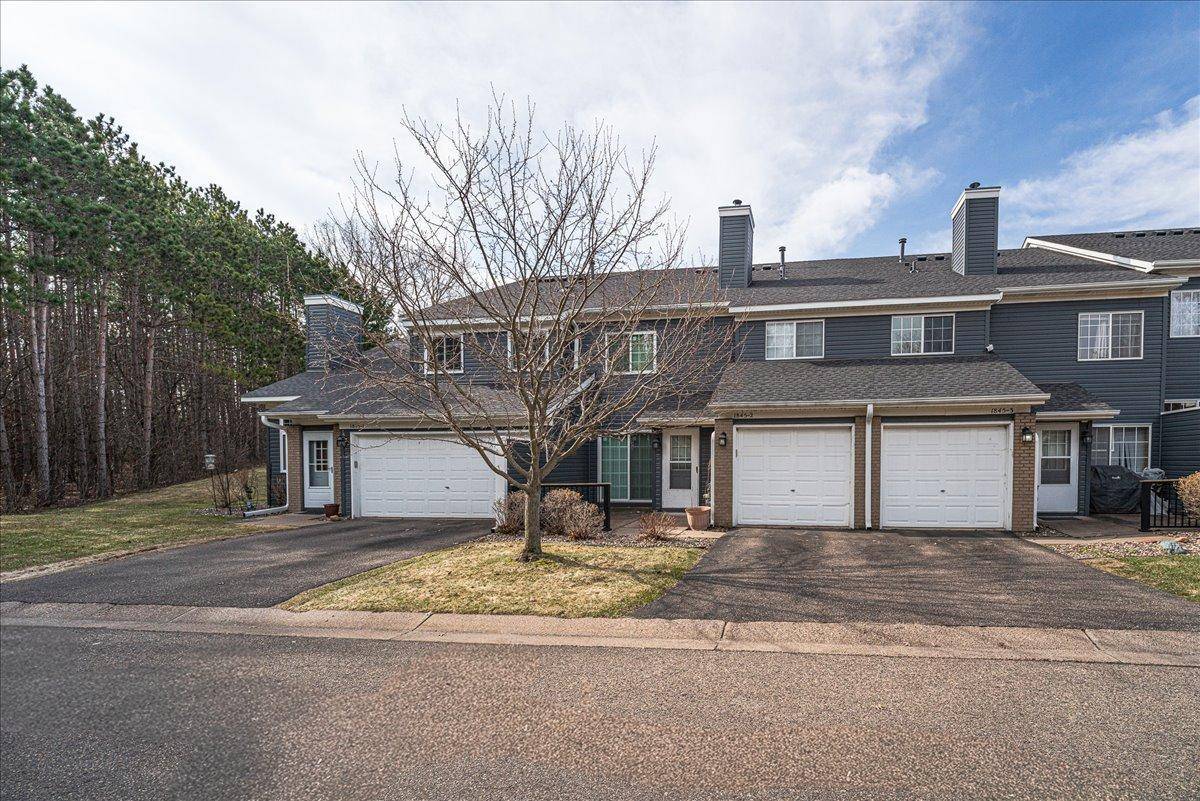 1845 Donegal DR #2, Woodbury, MN 55125
