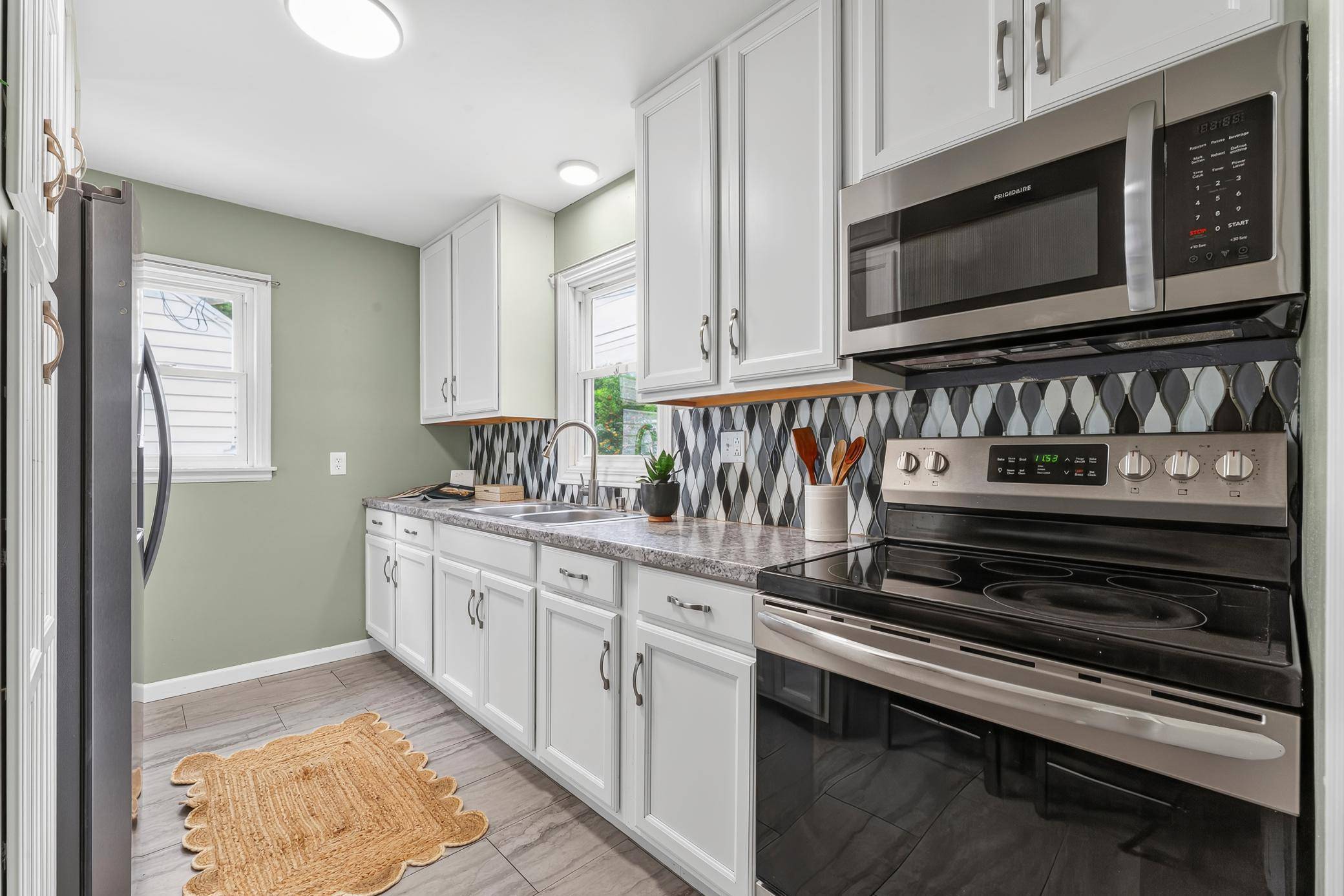 514 14th ST NW, Rochester, MN 55901
