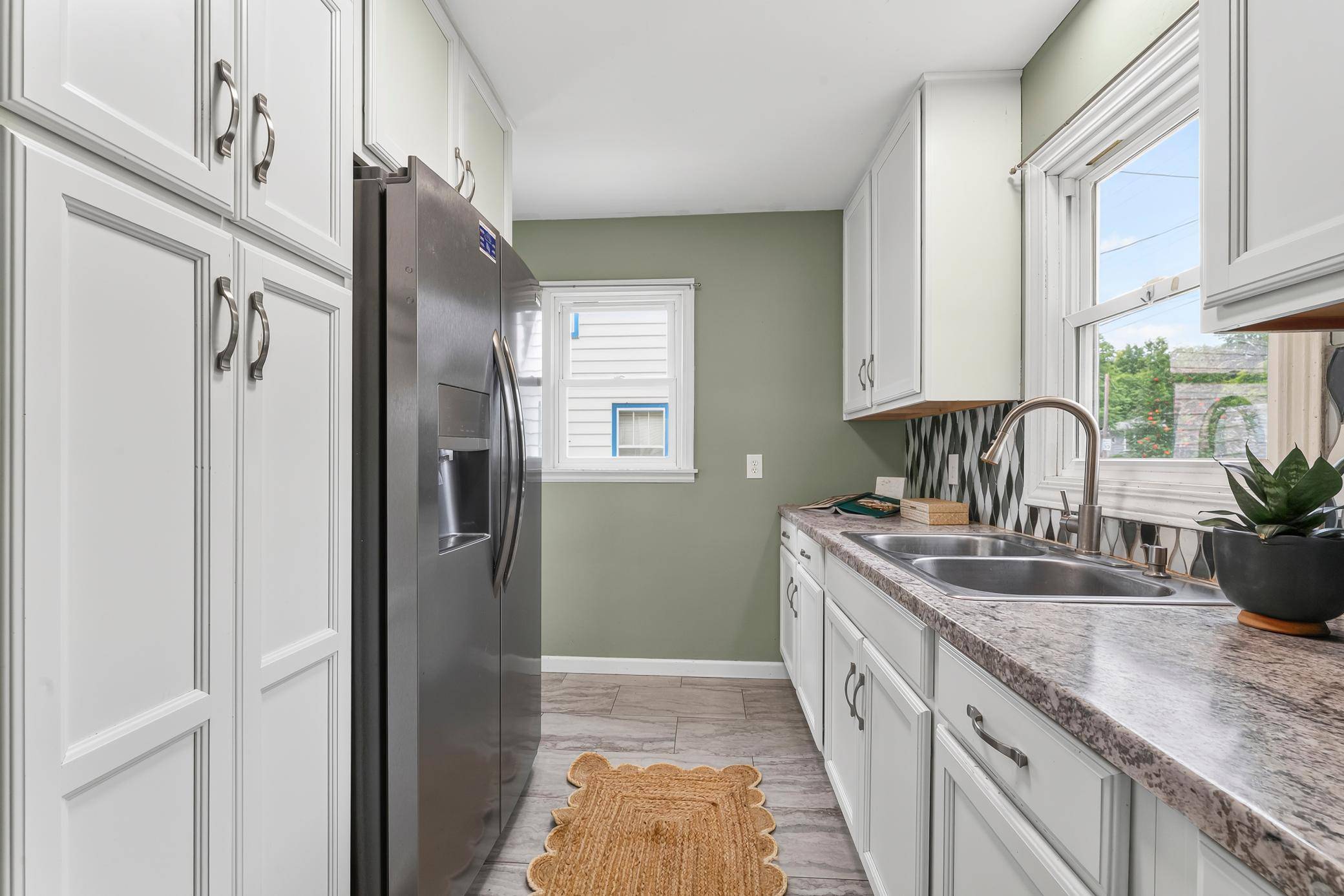 514 14th ST NW, Rochester, MN 55901