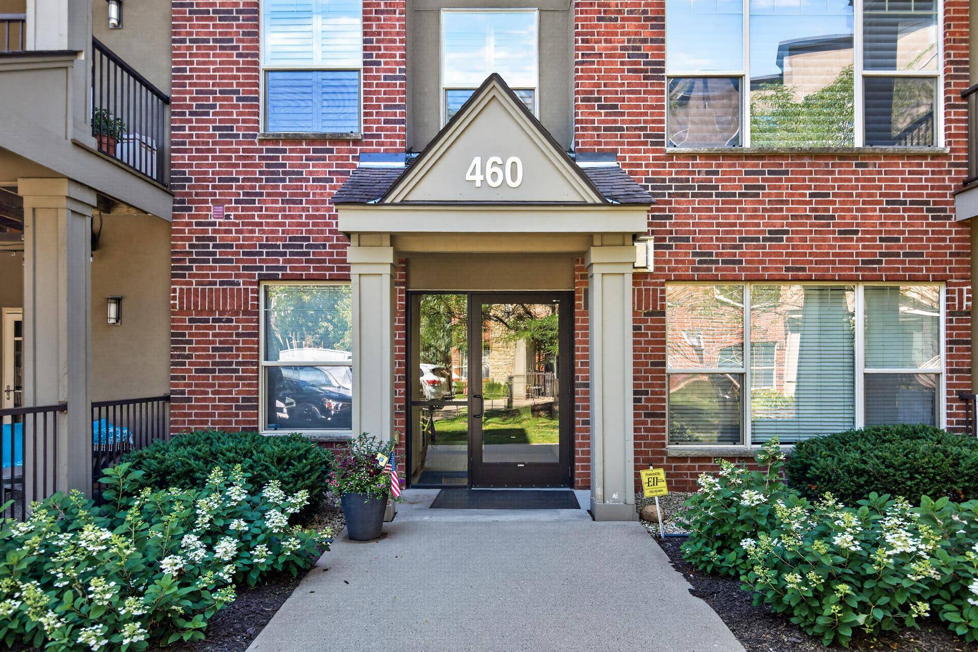 460 Ford RD #203, Saint Louis Park, MN 55426