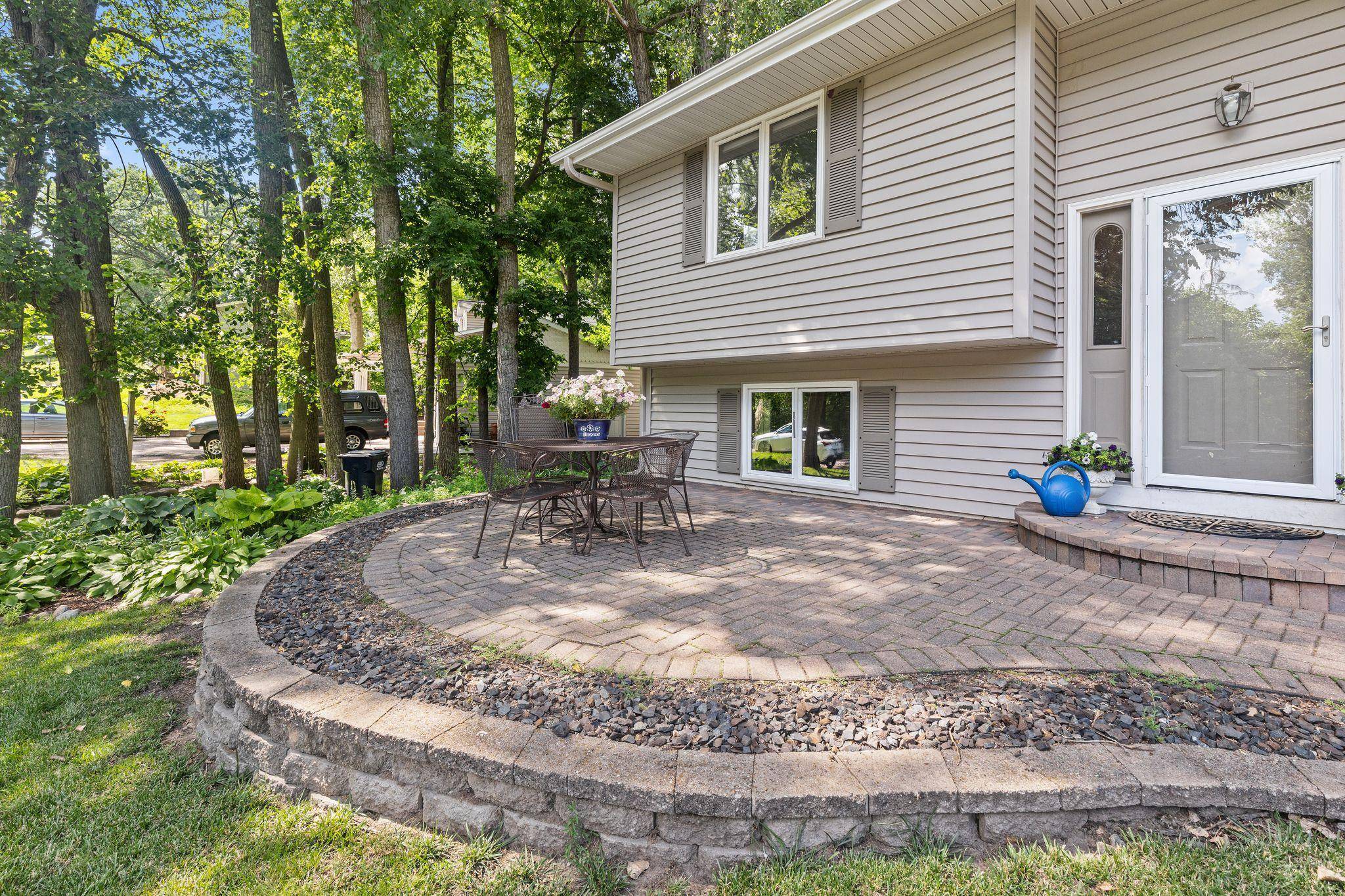 11237 164th ST W, Lakeville, MN 55044