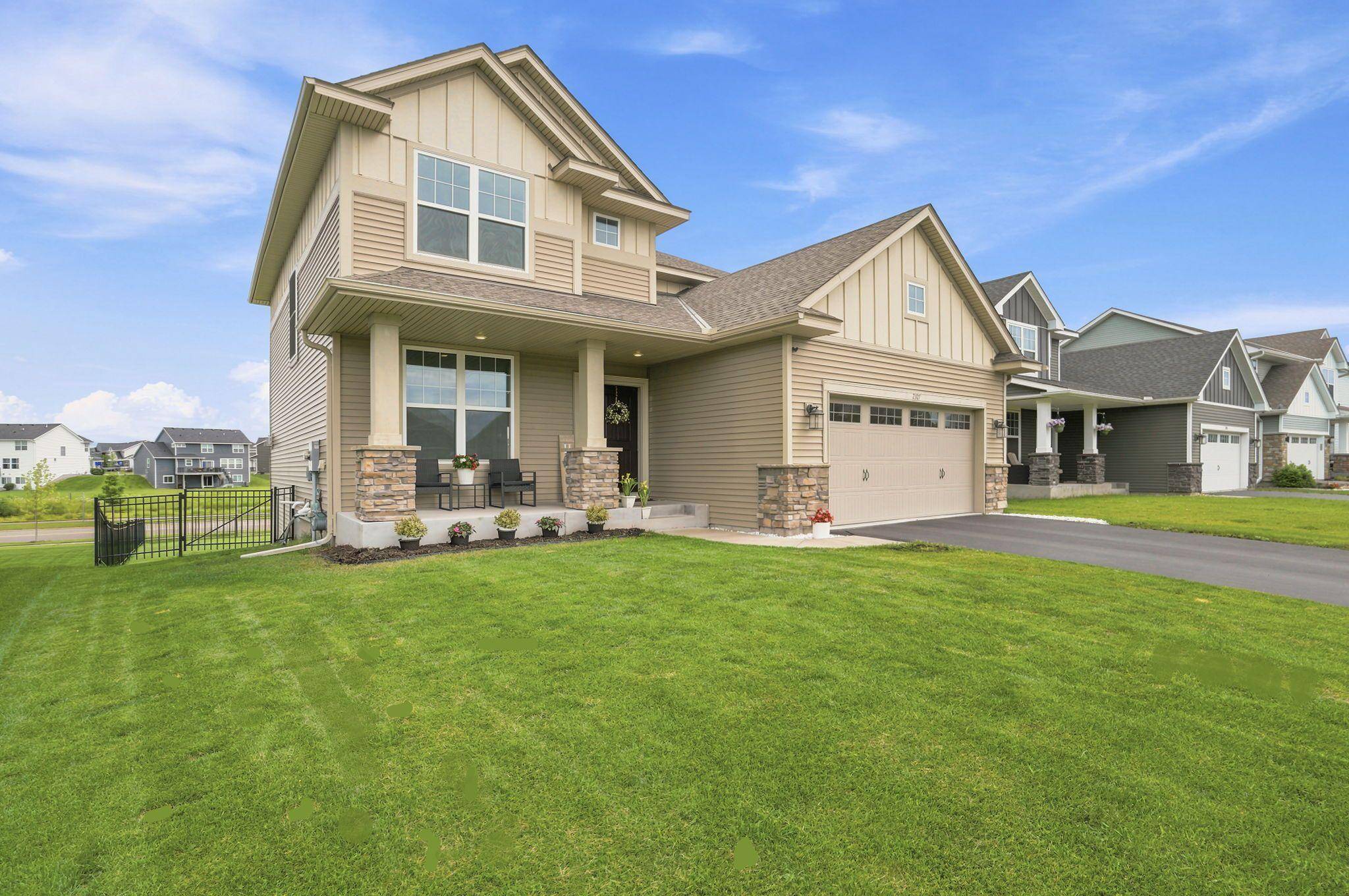 2107 Balsam WAY, Lino Lakes, MN 55038