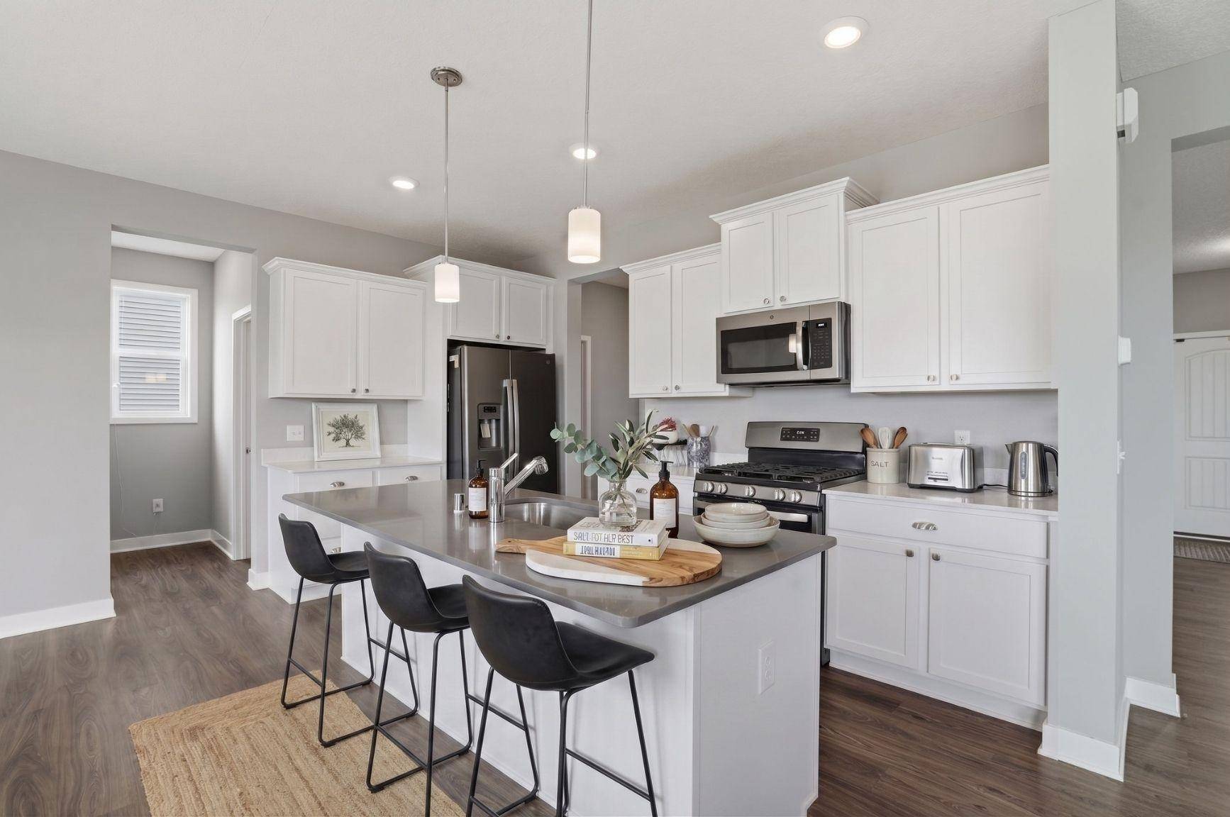 2107 Balsam WAY, Lino Lakes, MN 55038