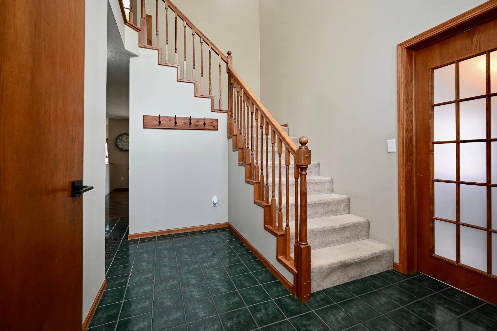 100 Benson DR, Lewiston, MN 55952