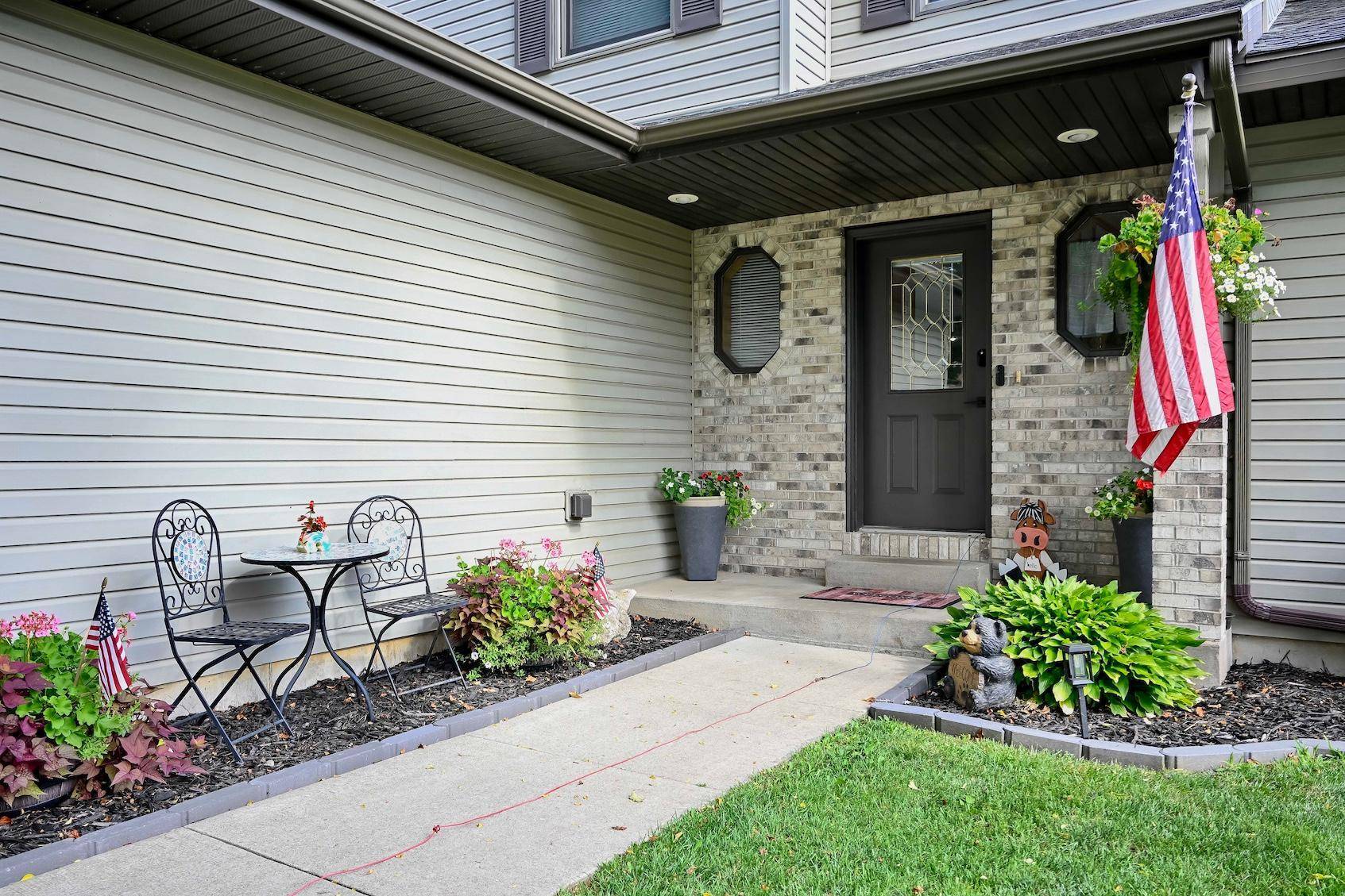 100 Benson DR, Lewiston, MN 55952