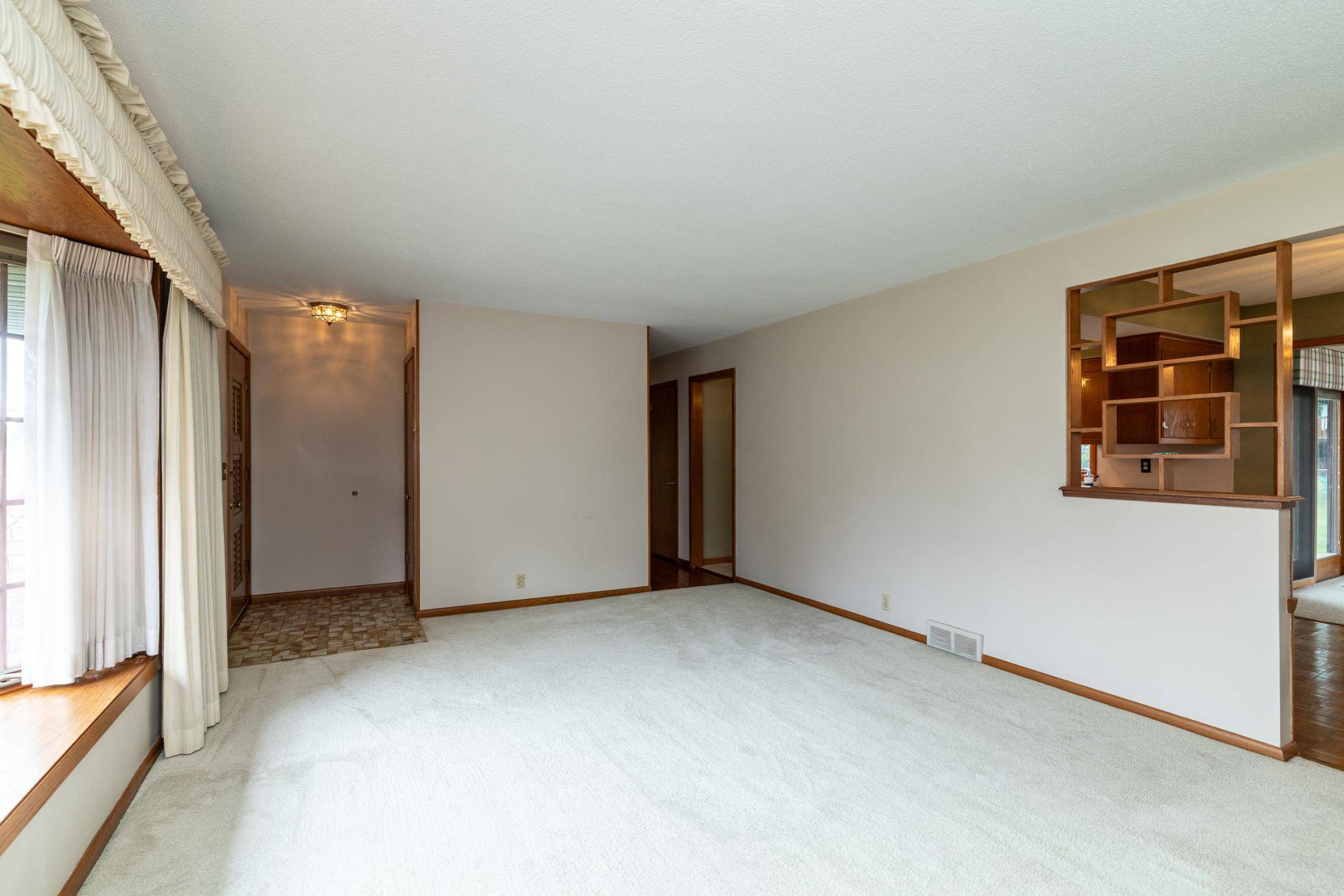 2309 W 95th ST, Bloomington, MN 55431