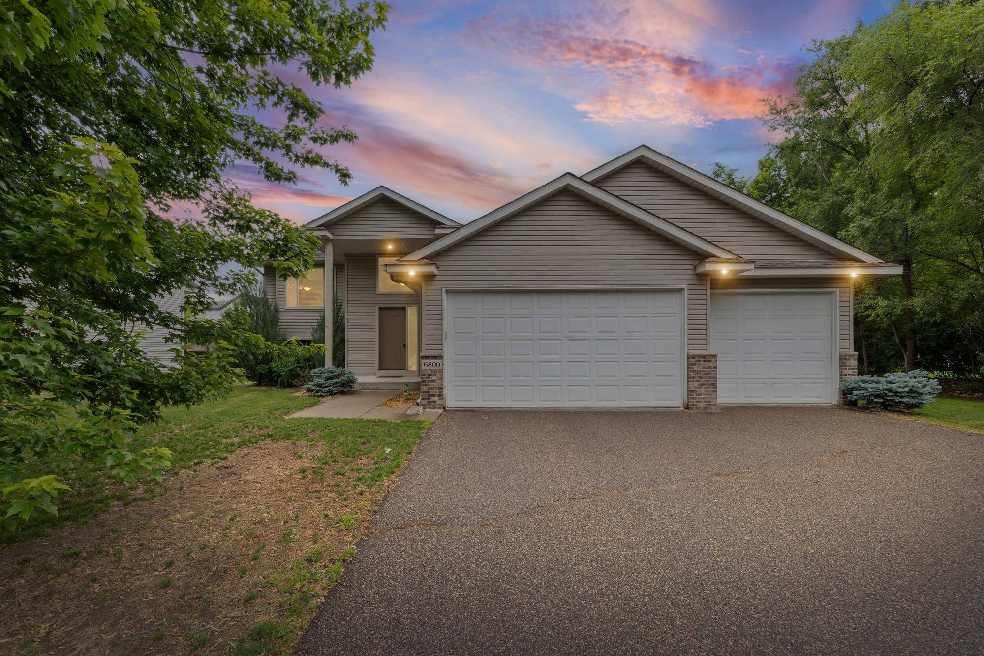 6800 Aldrich AVE N, Brooklyn Center, MN 55430