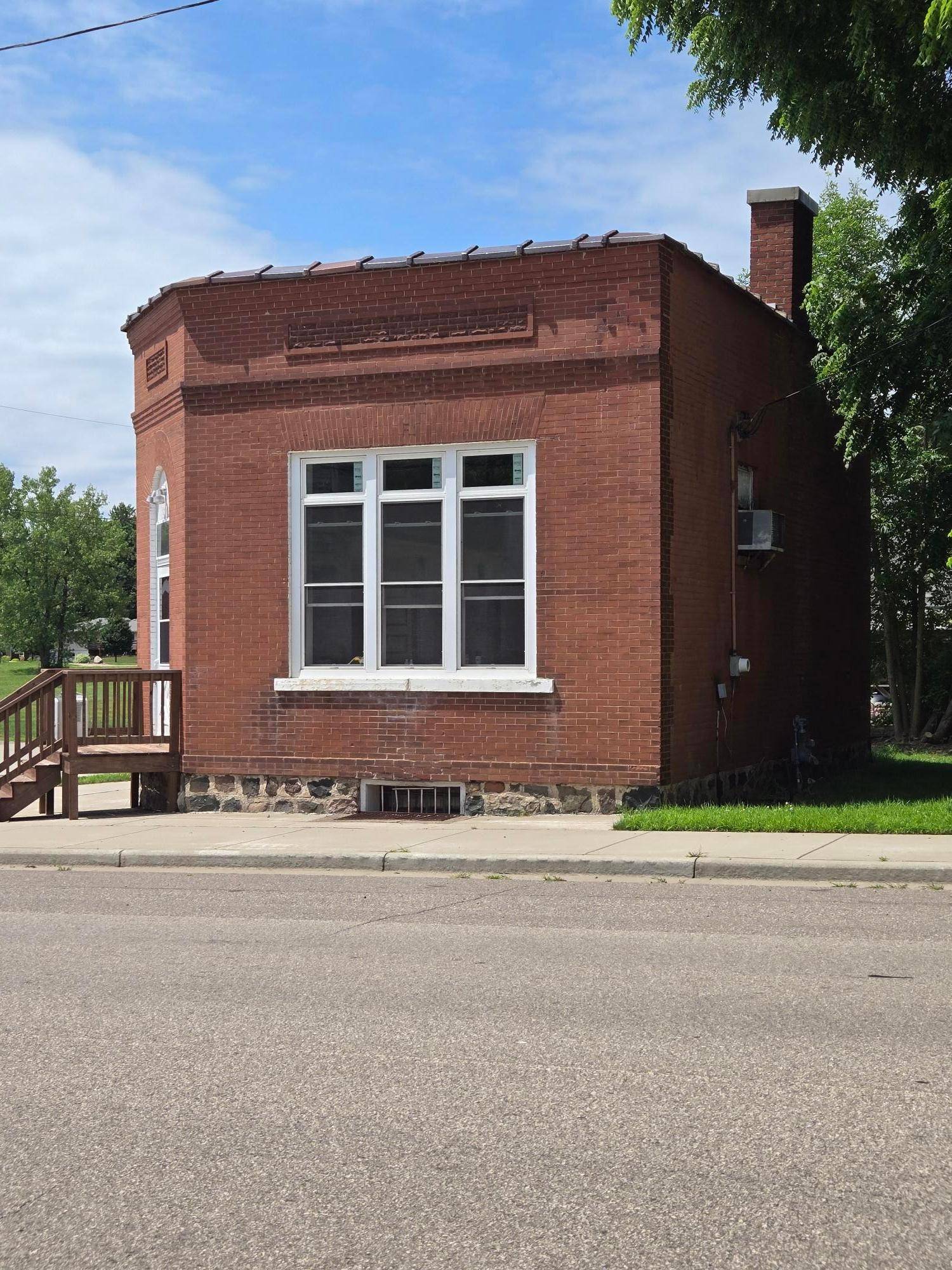 101 Main ST N, Deer Park, WI 54007