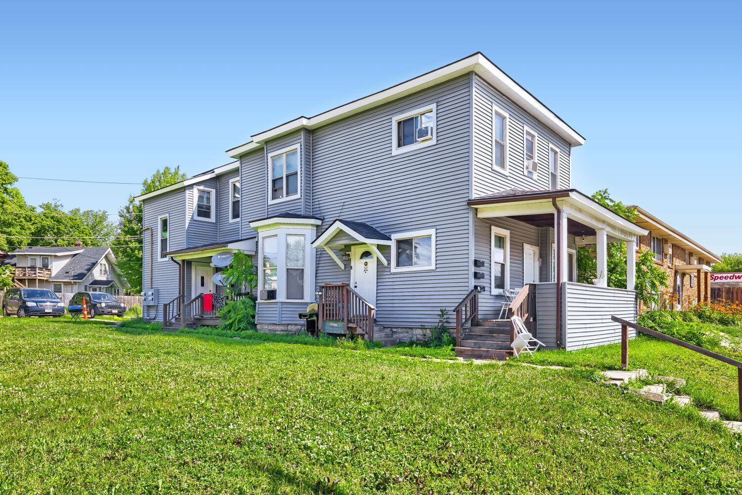 1155 7th ST W, Saint Paul, MN 55102