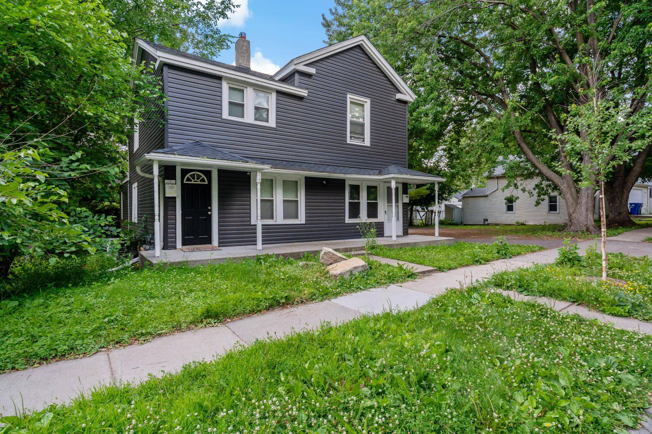 910 Wilson AVE, Saint Paul, MN 55106