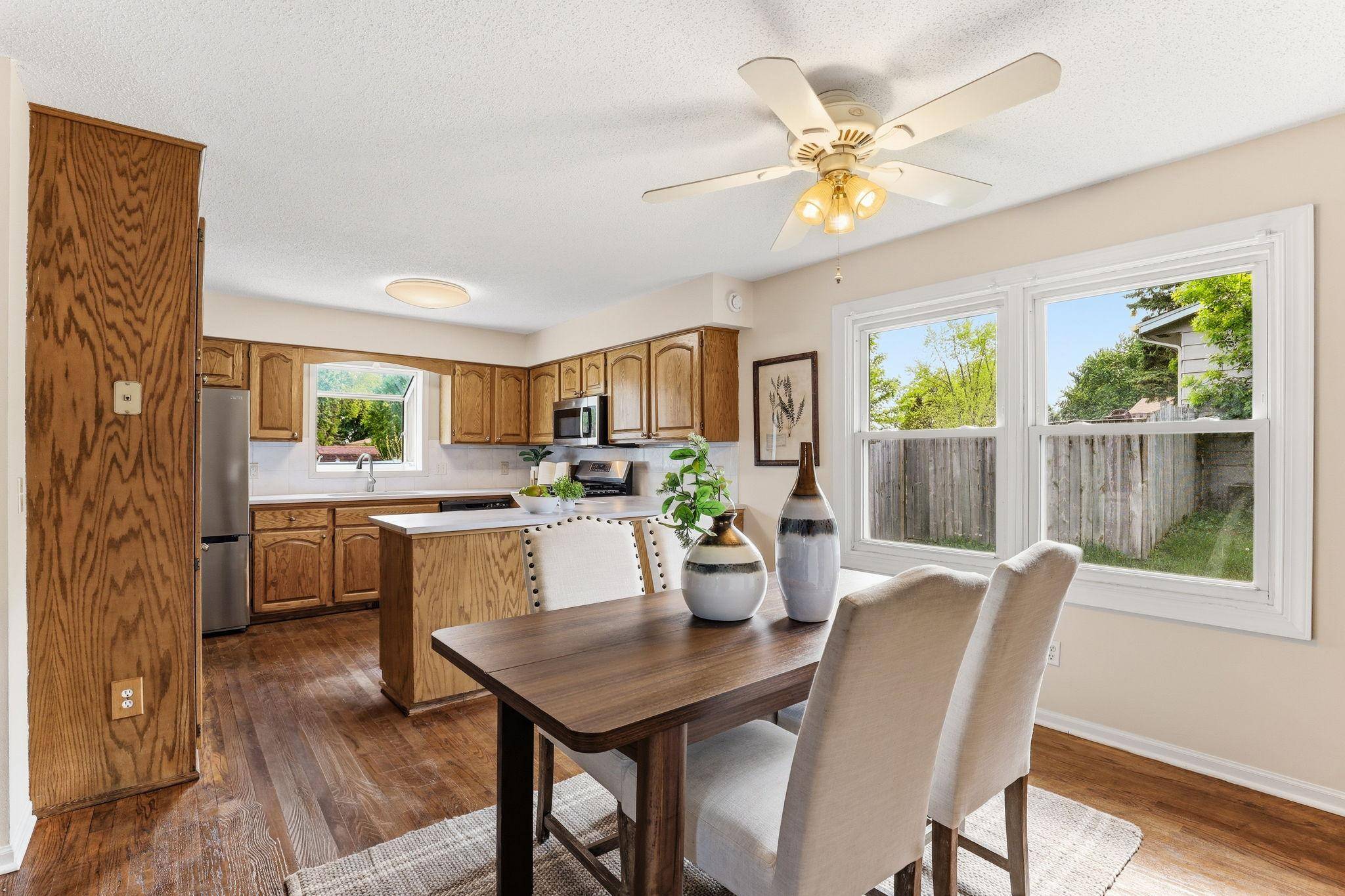 5120 148th PATH W, Apple Valley, MN 55124