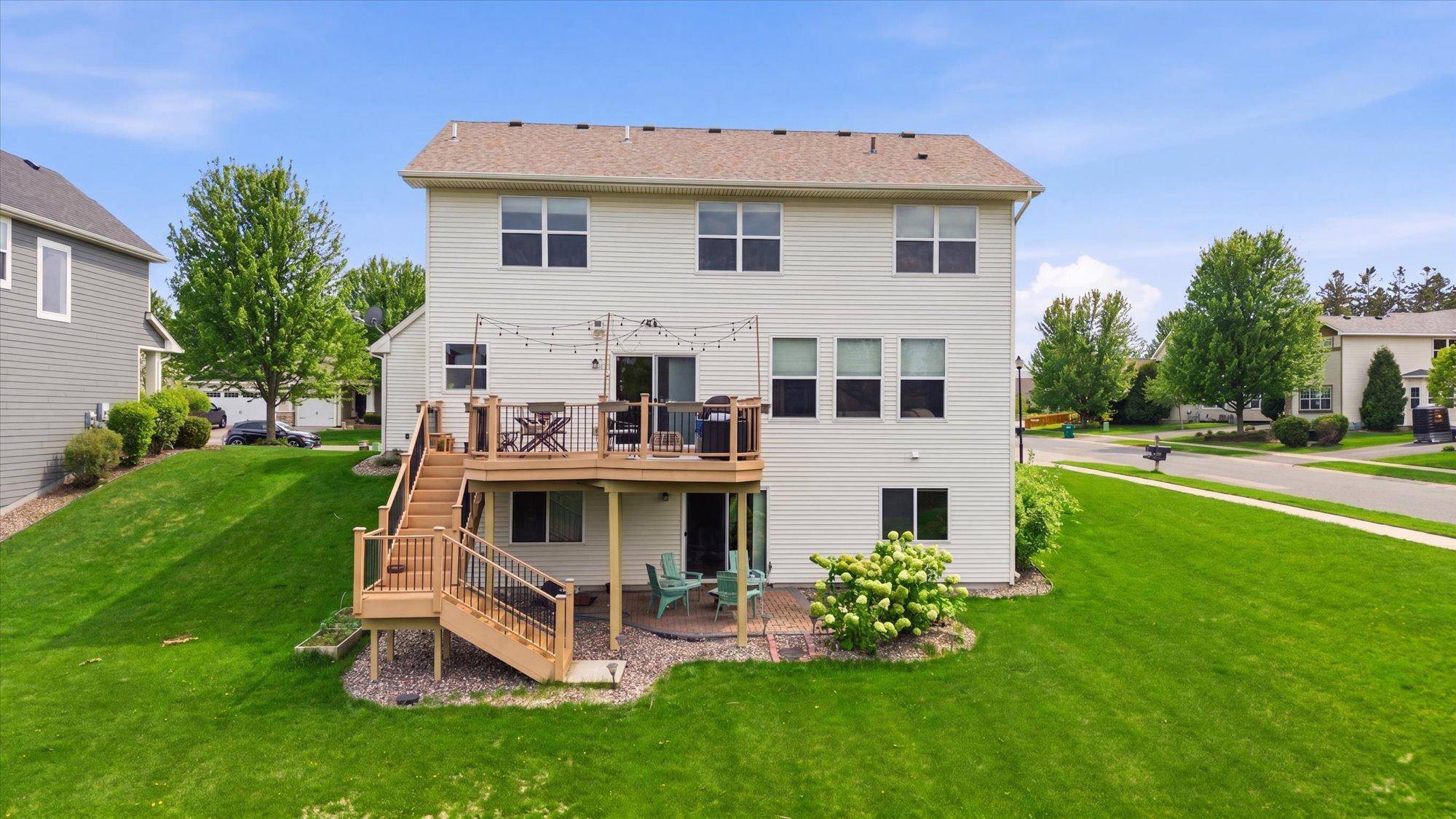 6348 Alvarado LN N, Maple Grove, MN 55311