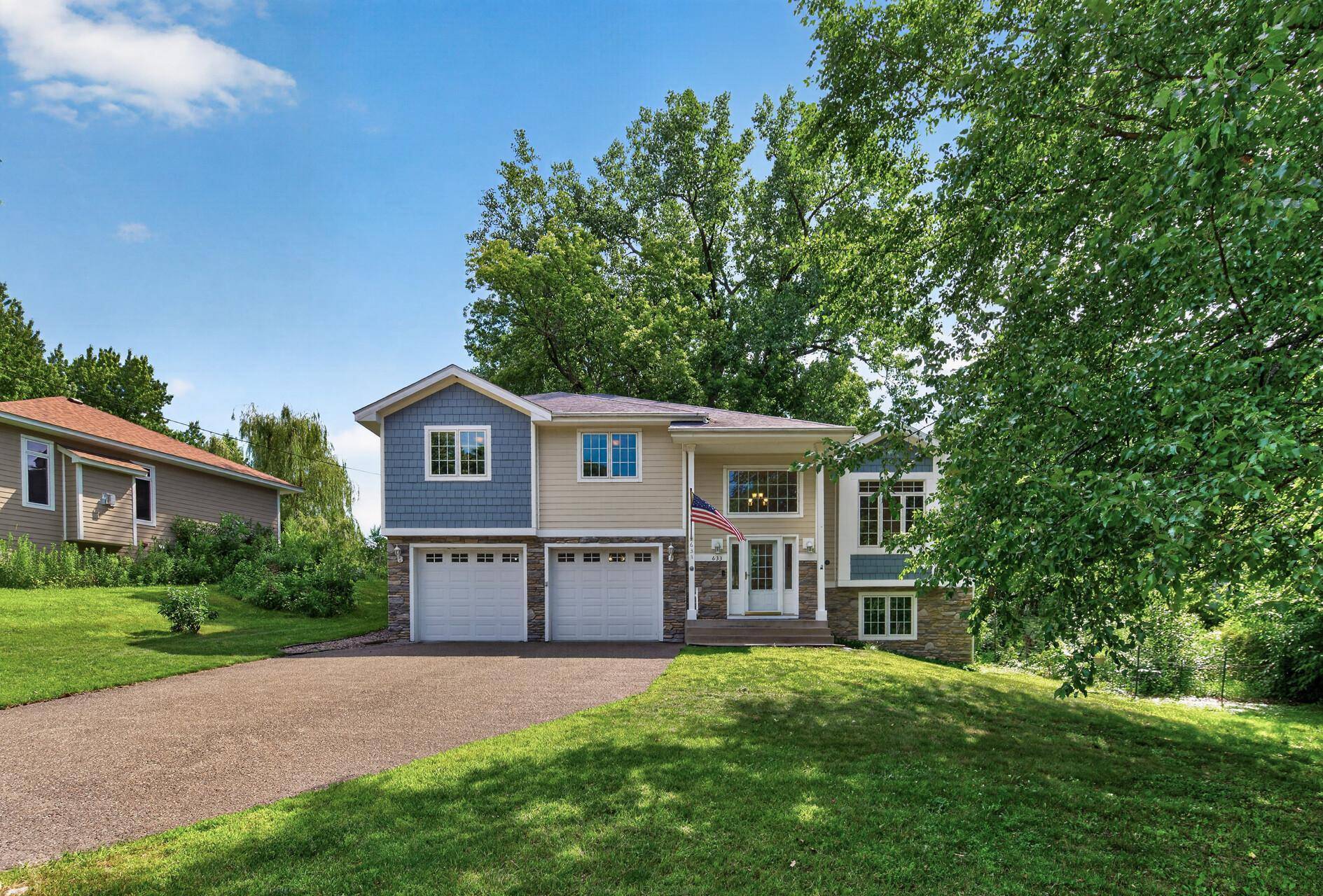 633 Burlington RD, Saint Paul, MN 55119