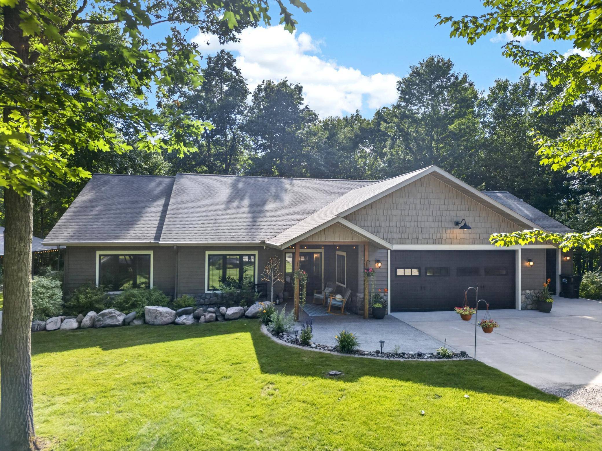 10139 Rardin RD SW, Nisswa, MN 56468