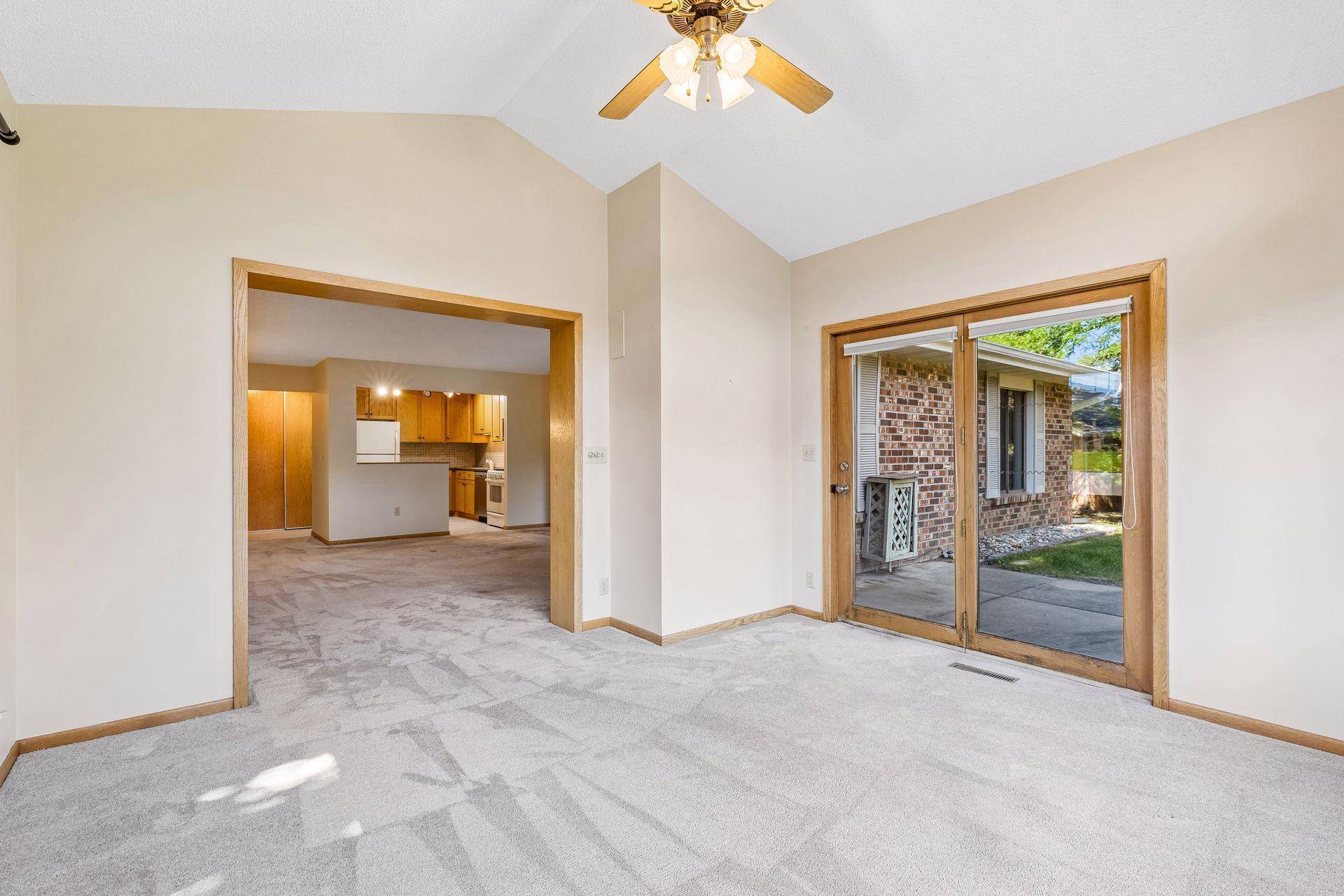 4515 Redwood CIR, Minnetonka, MN 55345