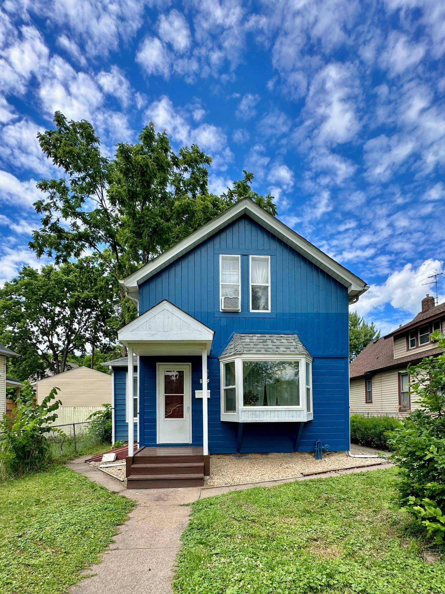 859 Conway ST E, Saint Paul, MN 55106
