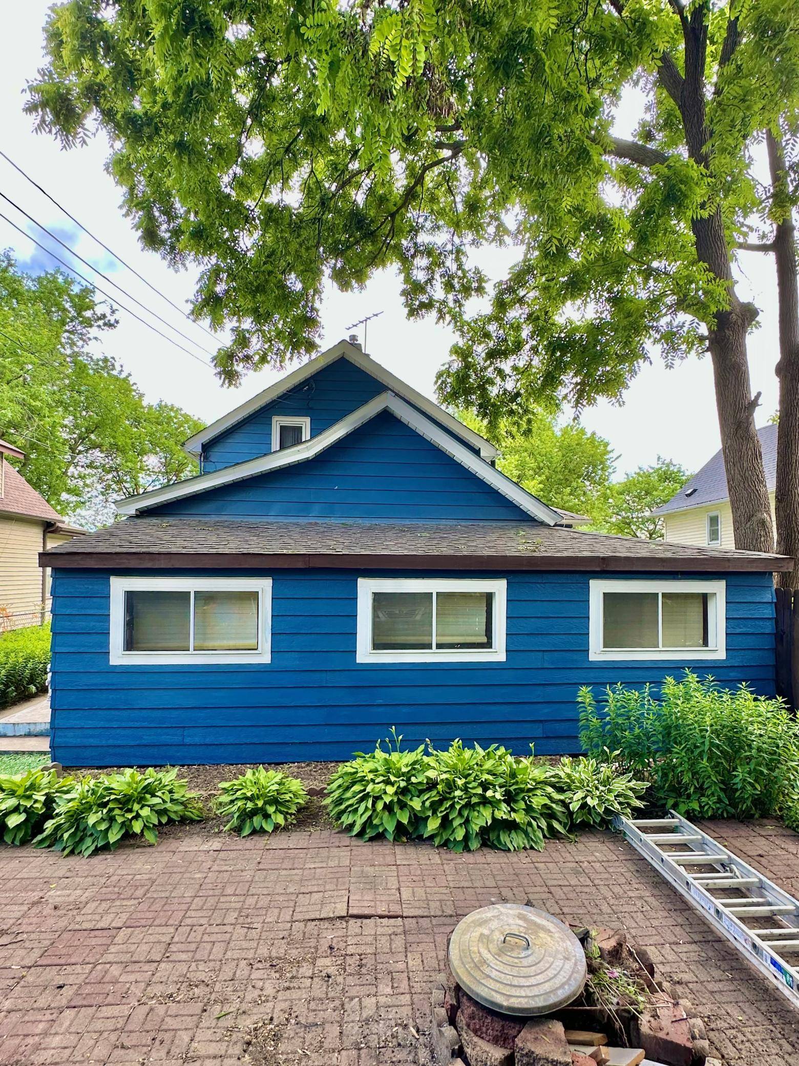 859 Conway ST E, Saint Paul, MN 55106