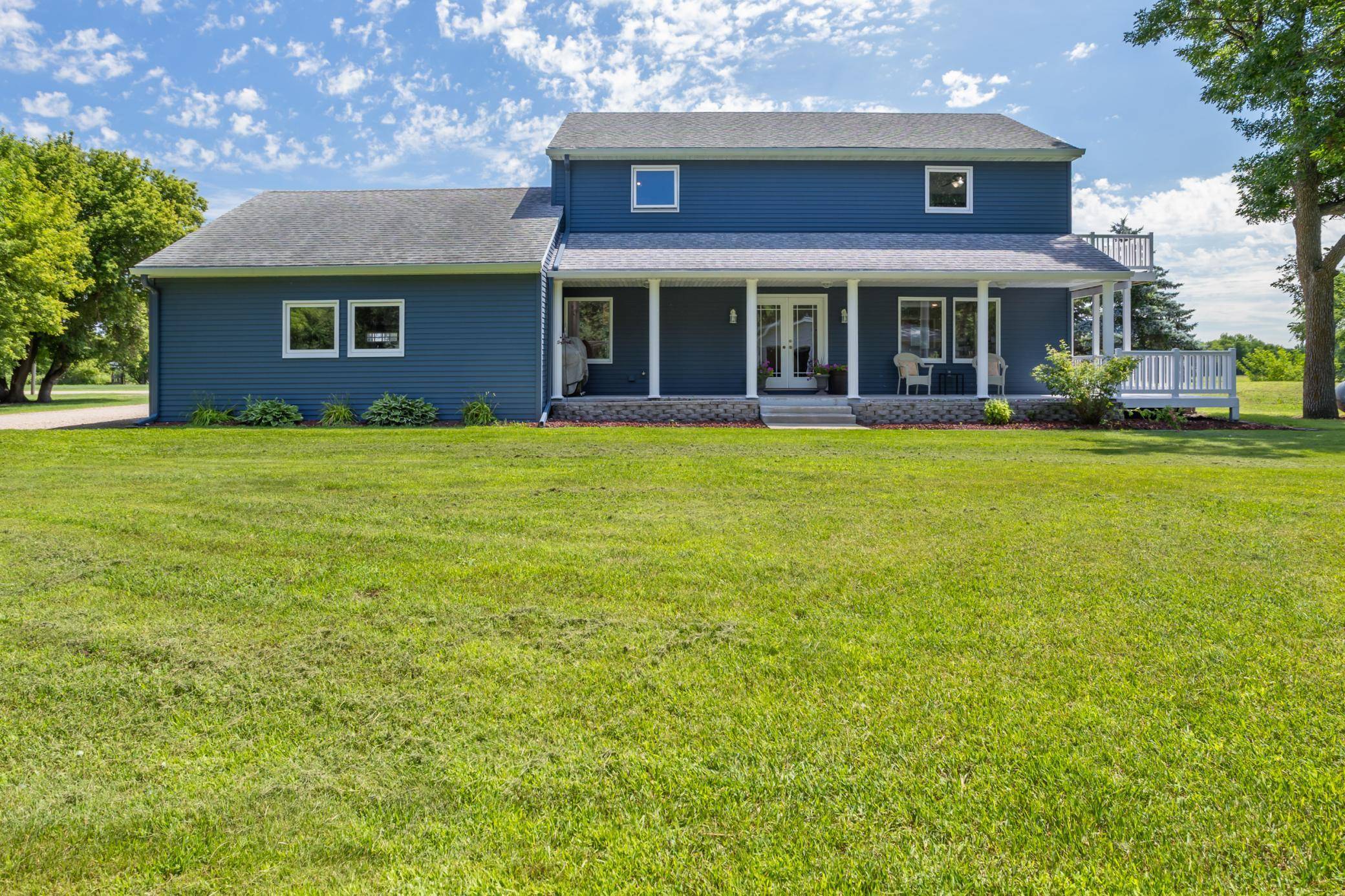 8010 182nd AVE SE, Wahpeton, ND 58075