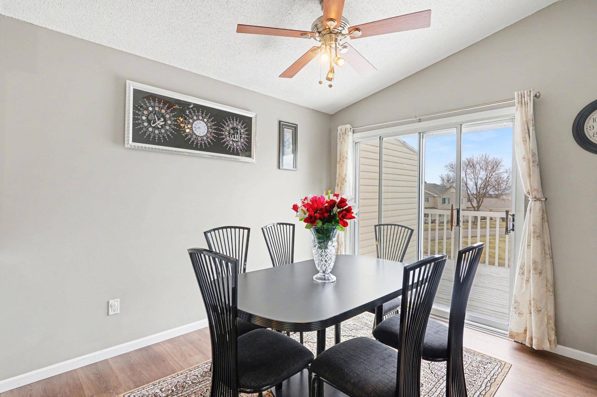 15865 Griffon PATH, Apple Valley, MN 55124