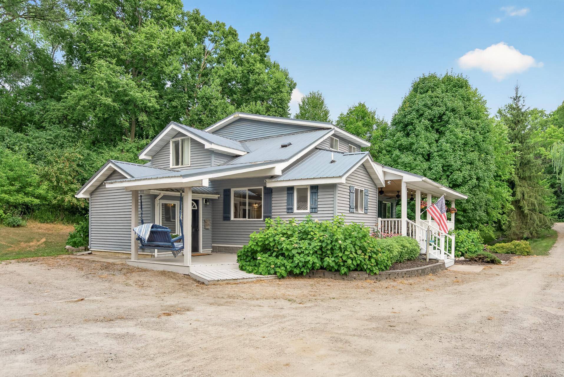 7107 Hoyt AVE NW, Maple Lake, MN 55358