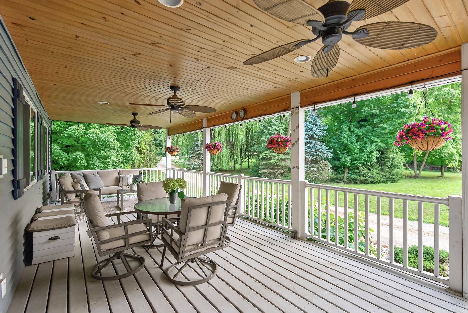 7107 Hoyt AVE NW, Maple Lake, MN 55358