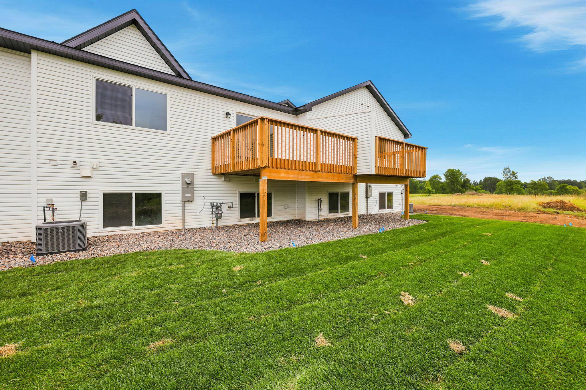 1106 45th AVE NE, Saint Cloud, MN 56304