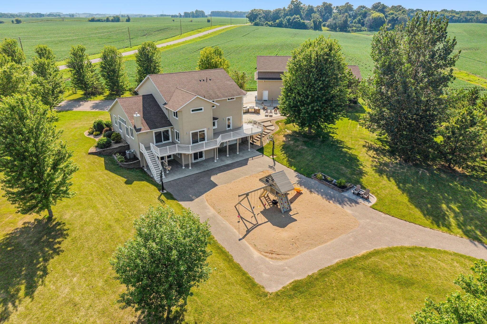 74540 213th ST, Dassel, MN 55325